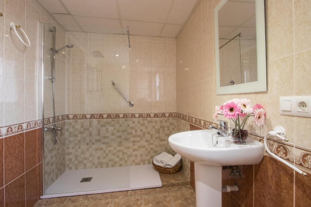 Apartamentos nicaragua, Comunidad