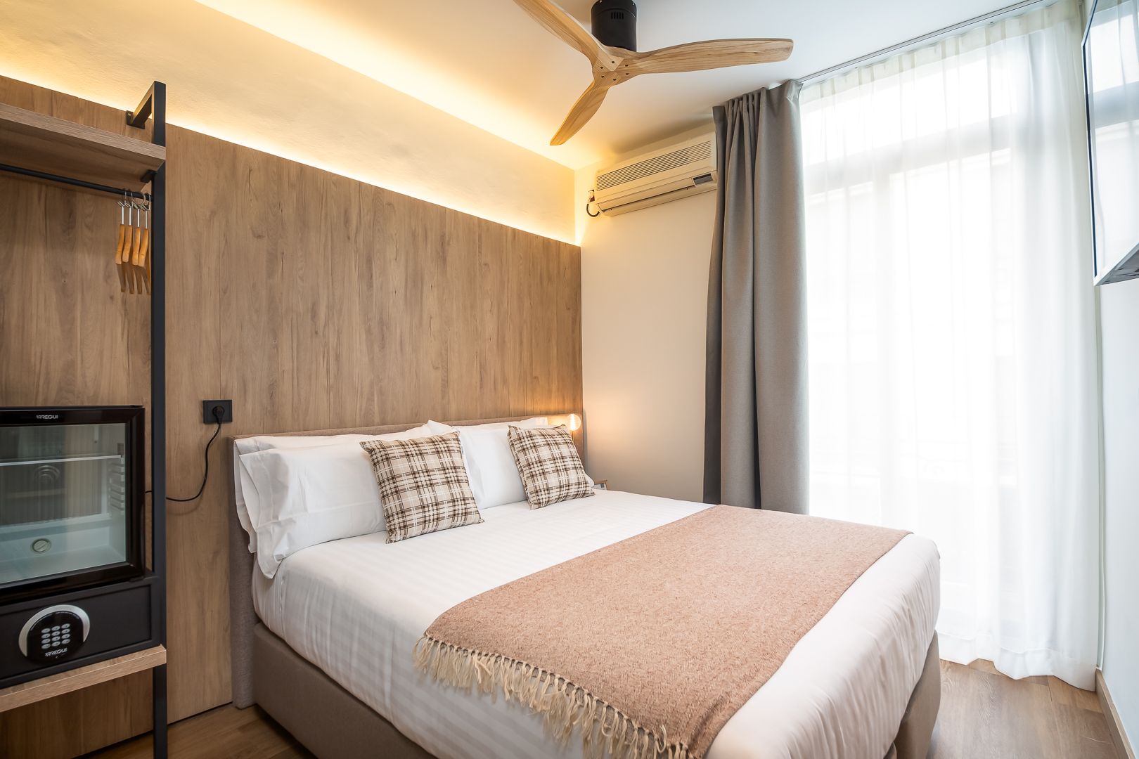 Hotel nommadas jero valencia, Valencia