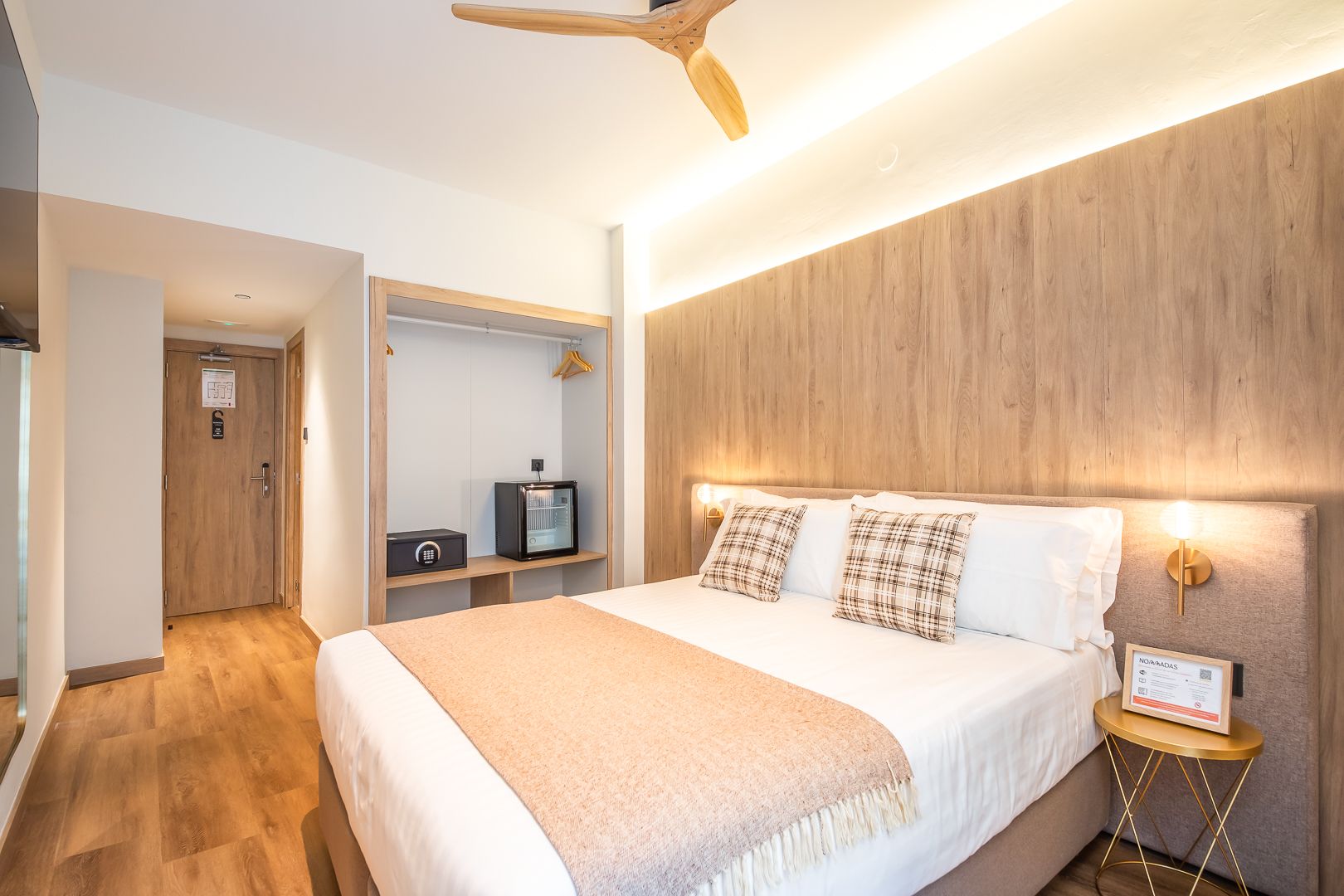 Hotel nommadas jero valencia, Valencia