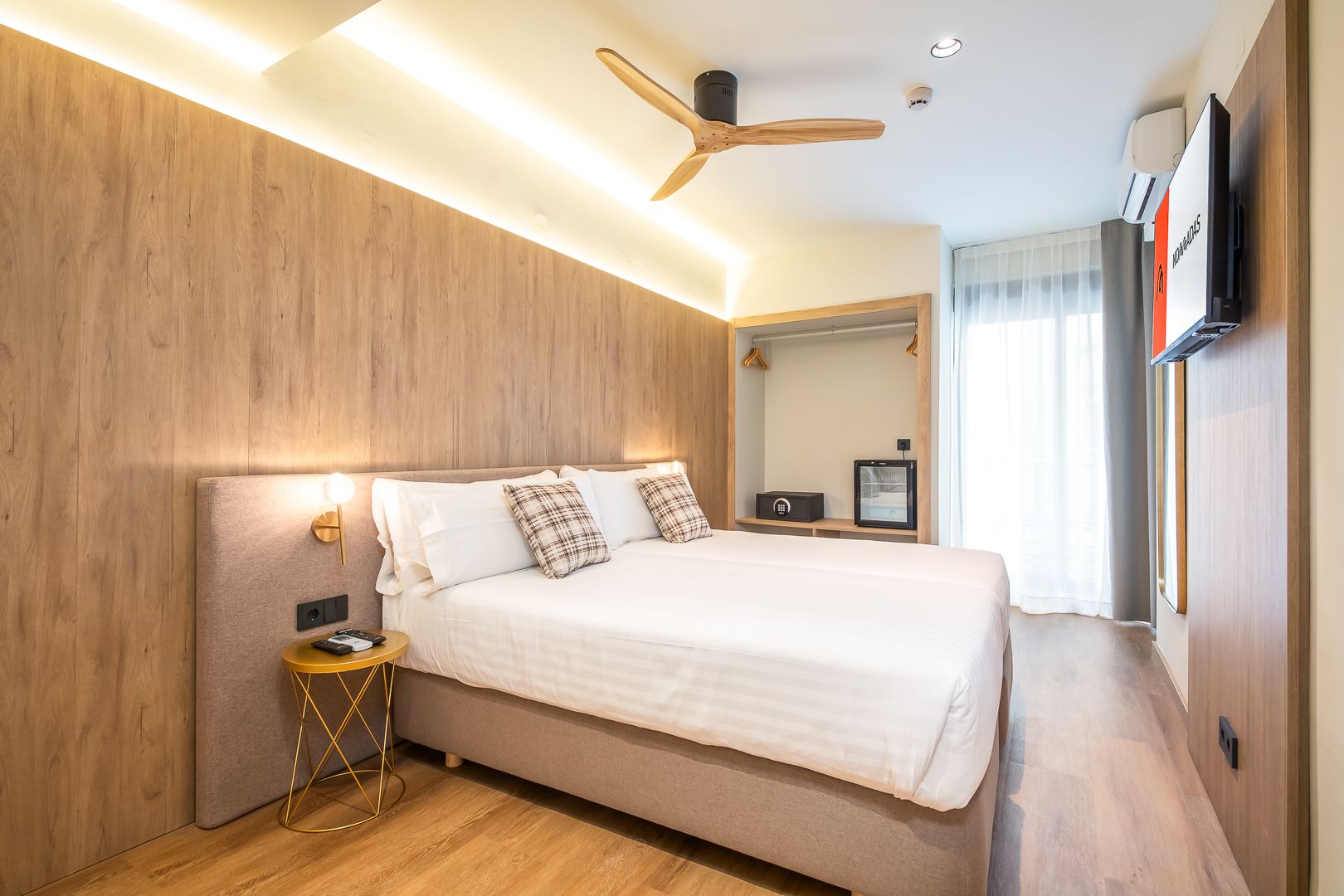 Hotel nommadas jero valencia, Valencia