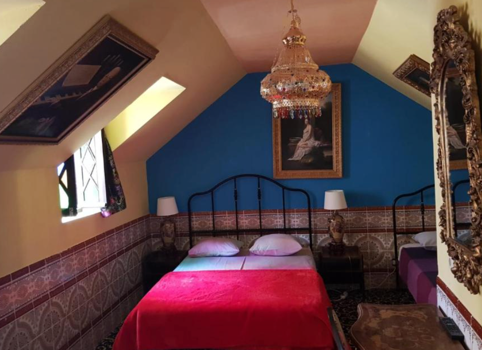 room detail thumbnail 0