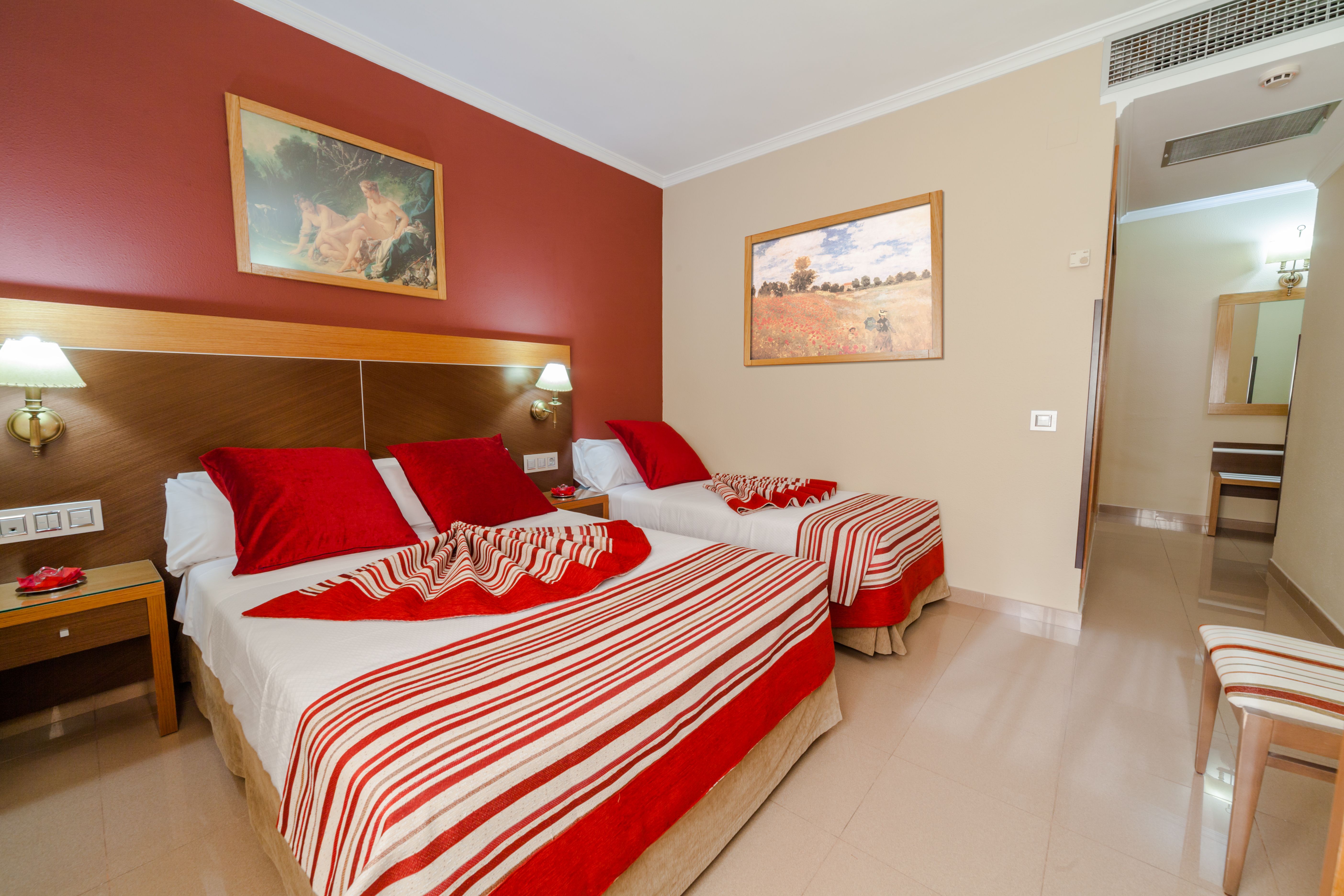 Habitación doble con cama supletoria