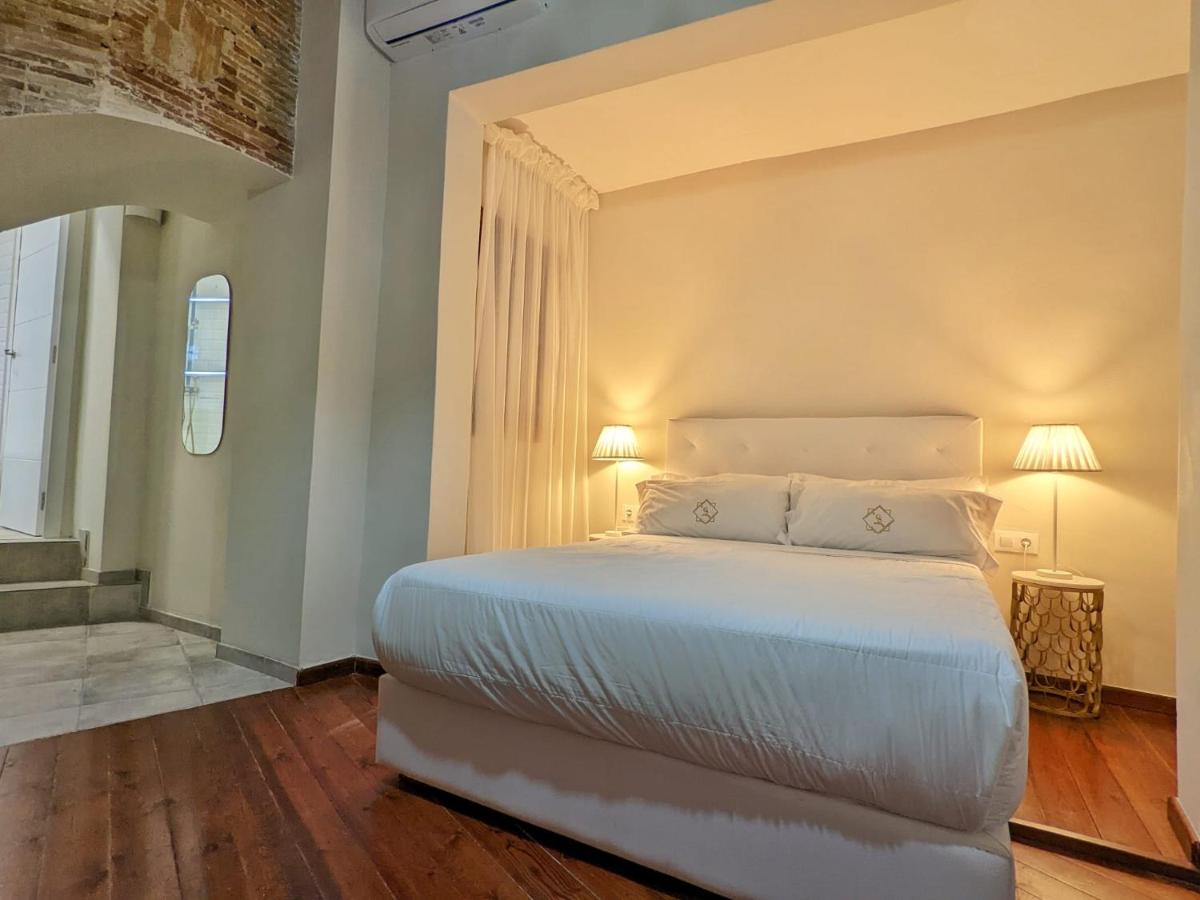 Hotel catalina suites***