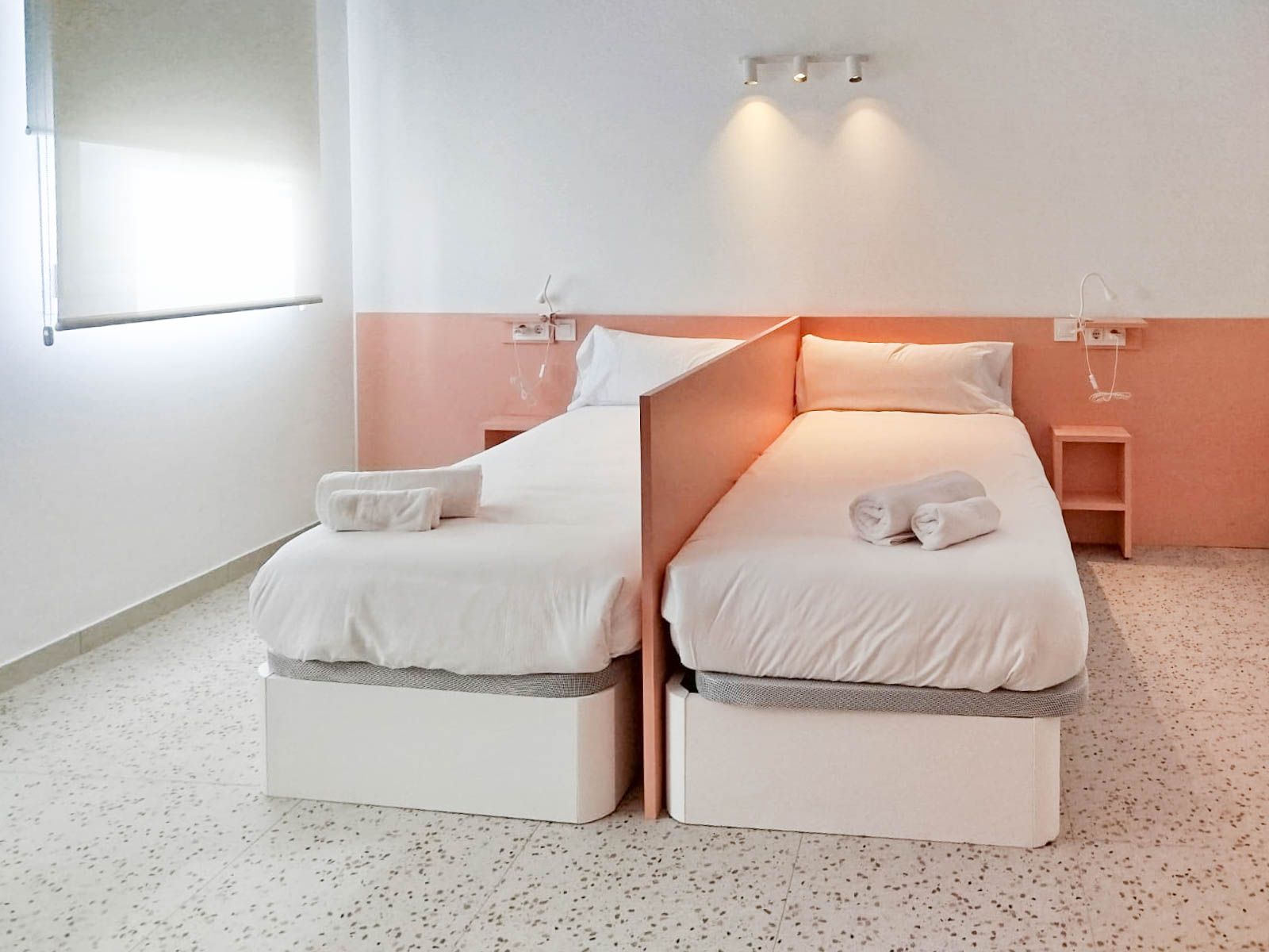 Loop inn home tower burjassot, Burjassot