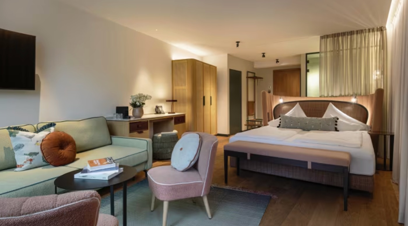 room detail thumbnail 0