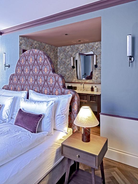 room detail thumbnail 0
