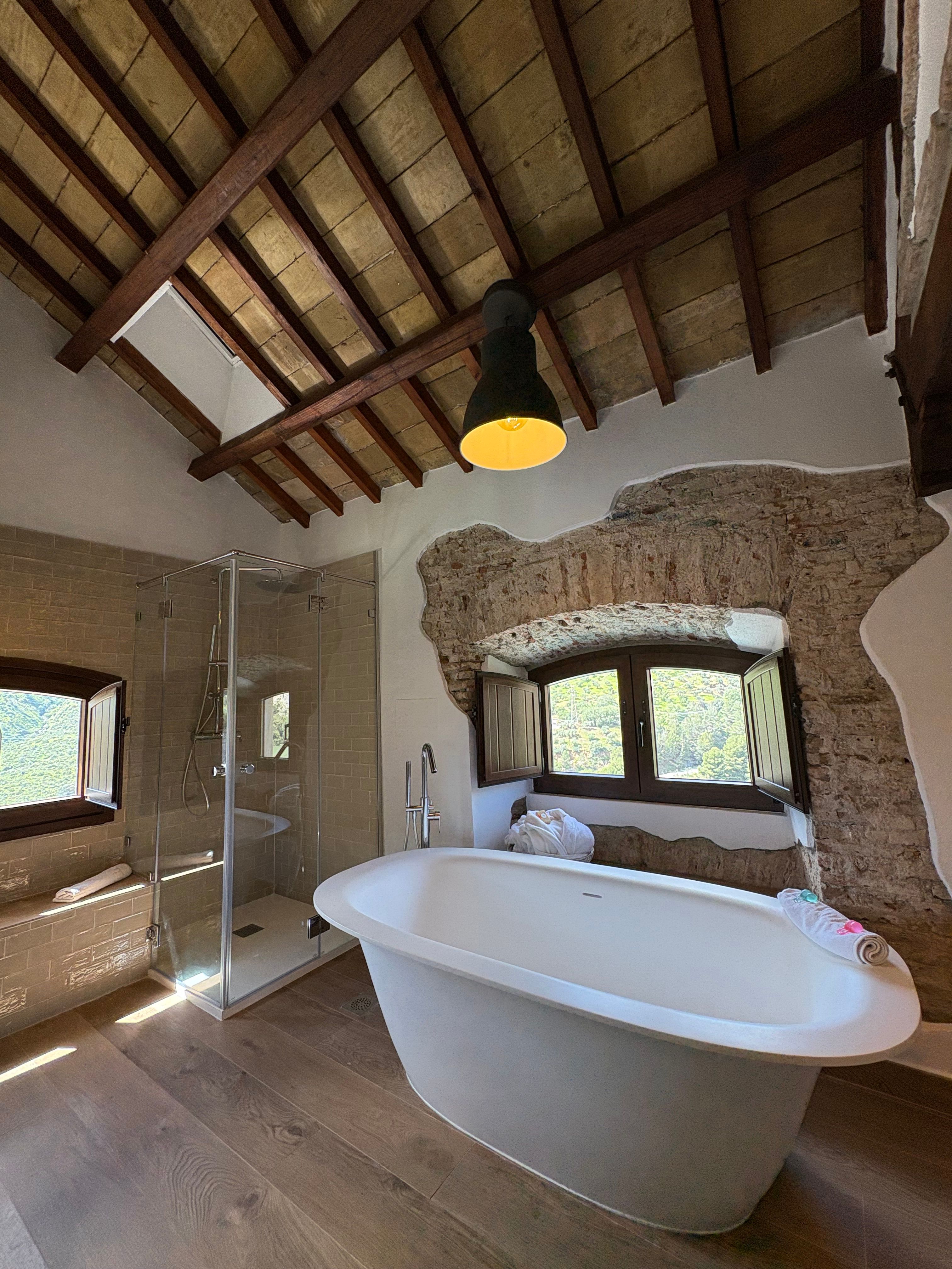 Deluxe-doppelzimmer mit poolblick