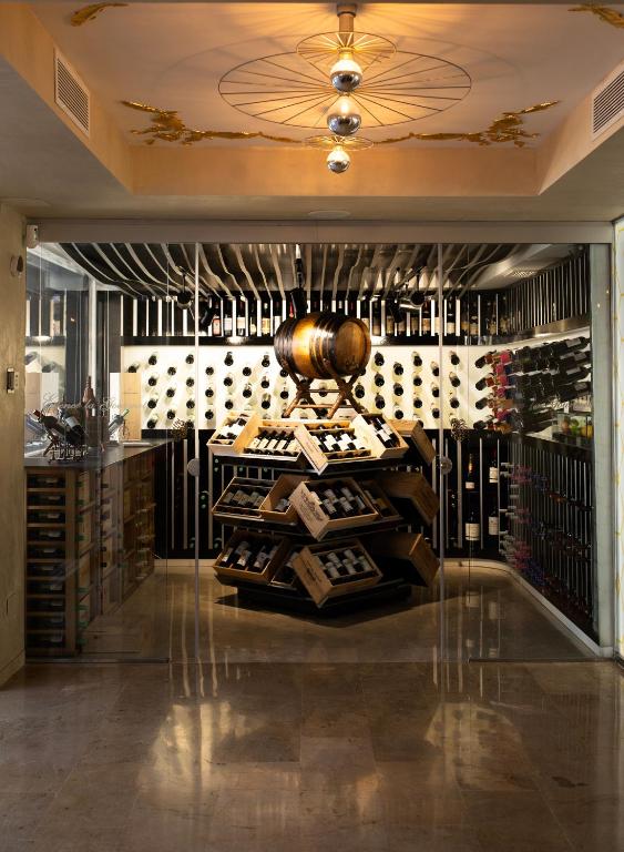 Essence boutique hotel by don paquito, Måàlaga