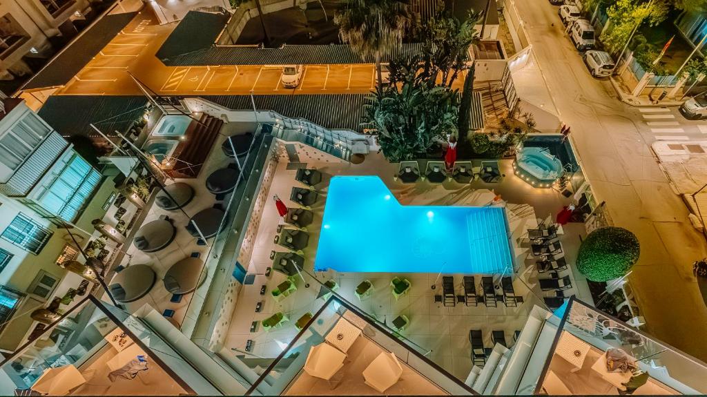 Essence boutique hotel by don paquito, Måàlaga