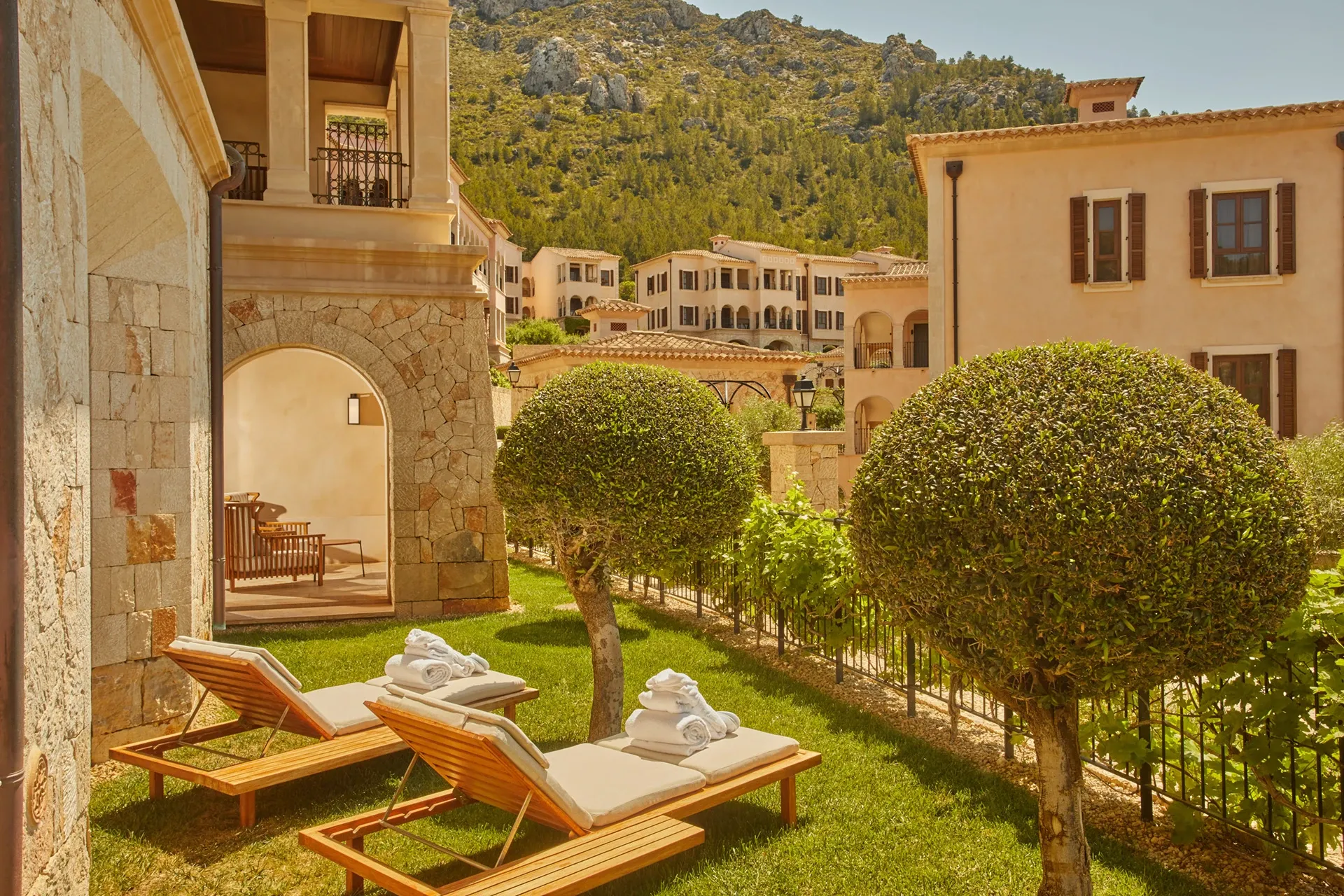 Cap vermell grand hotel, Capdepera