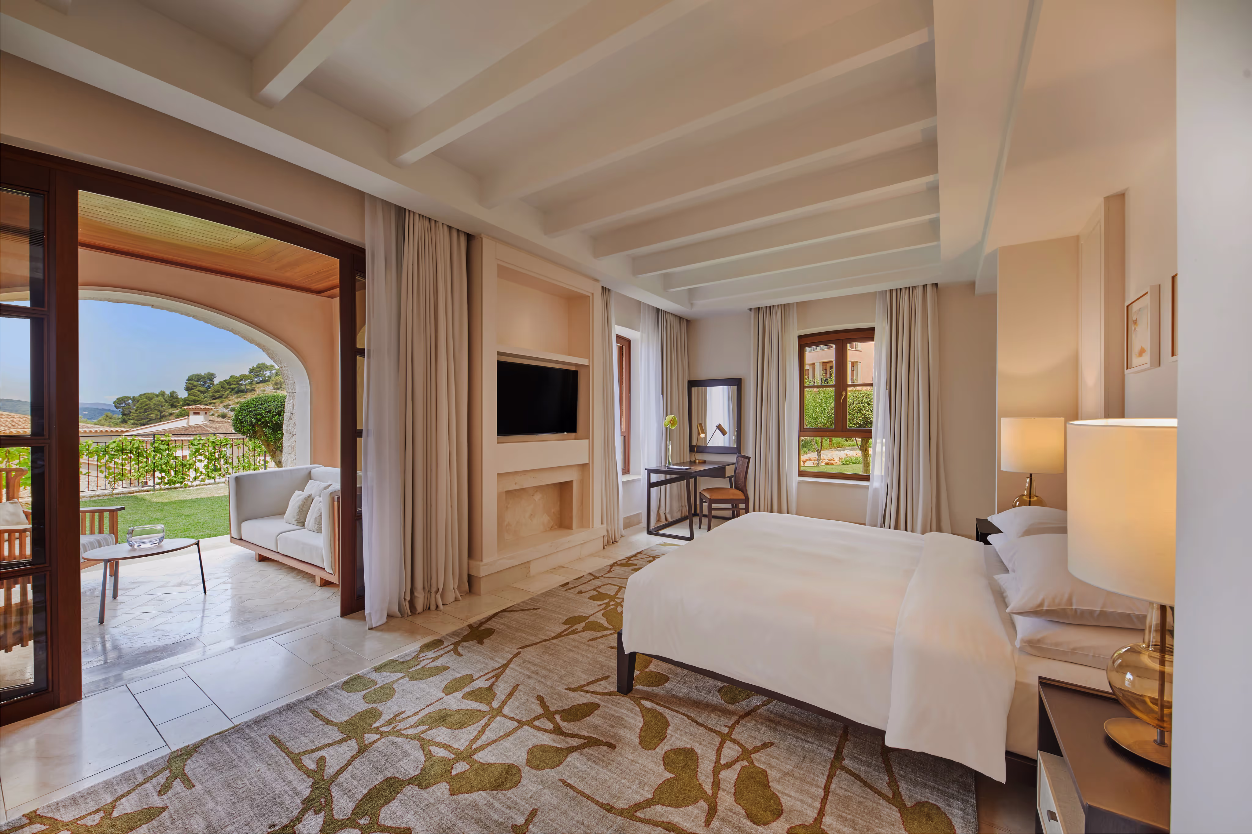 Cap vermell grand hotel, Capdepera