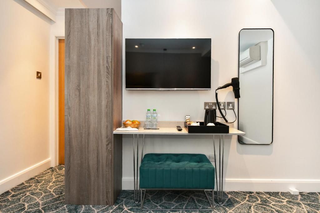 room detail thumbnail 0