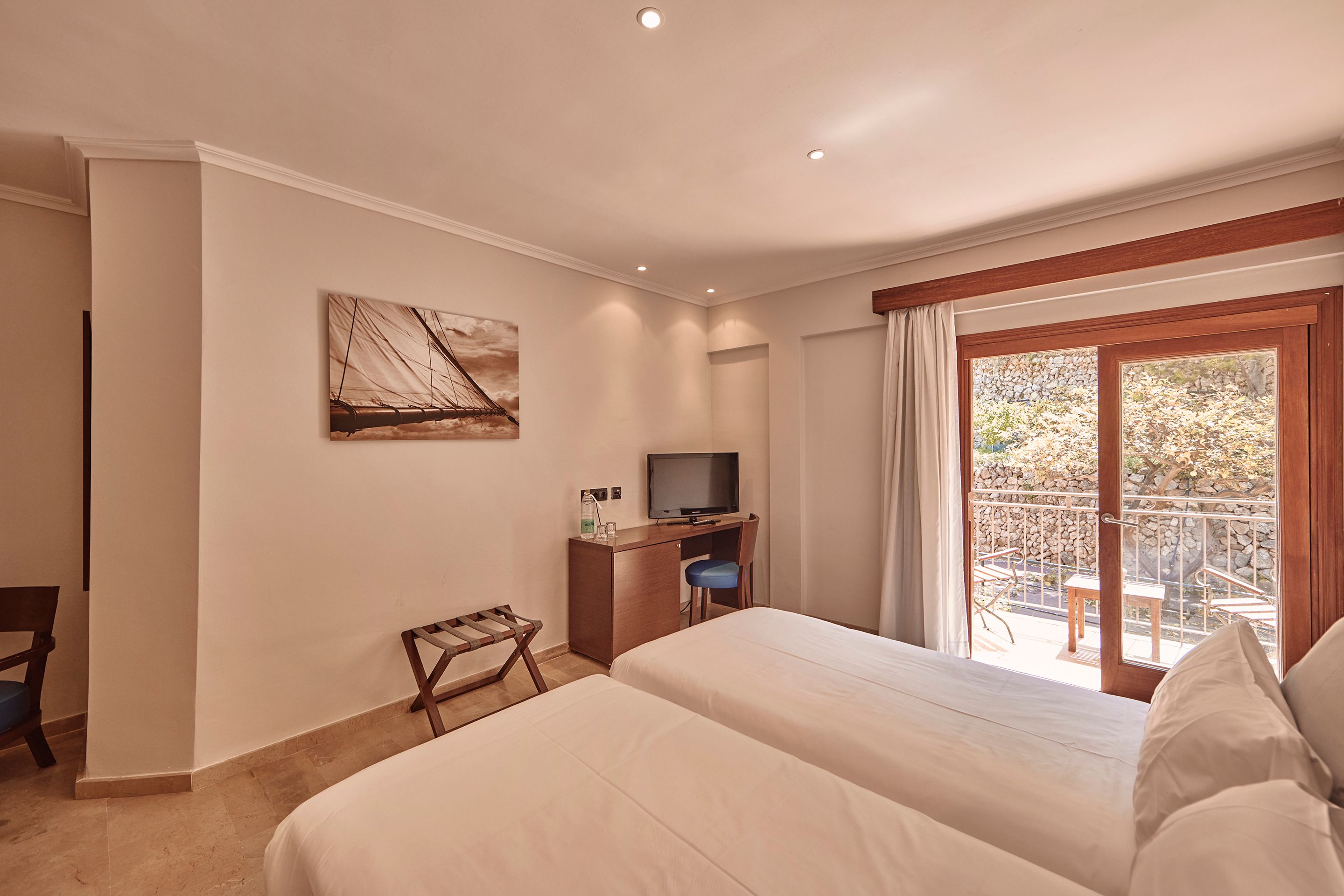 Classic-doppel- oder -zweibettzimmer mit stadtblick