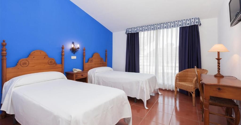 room detail thumbnail 0