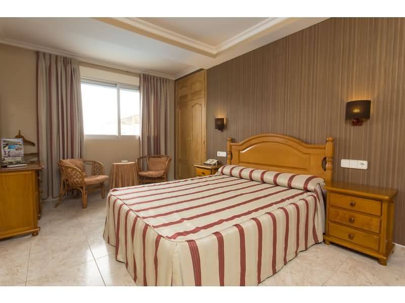 Noguera hotel , L Alfas del Pi