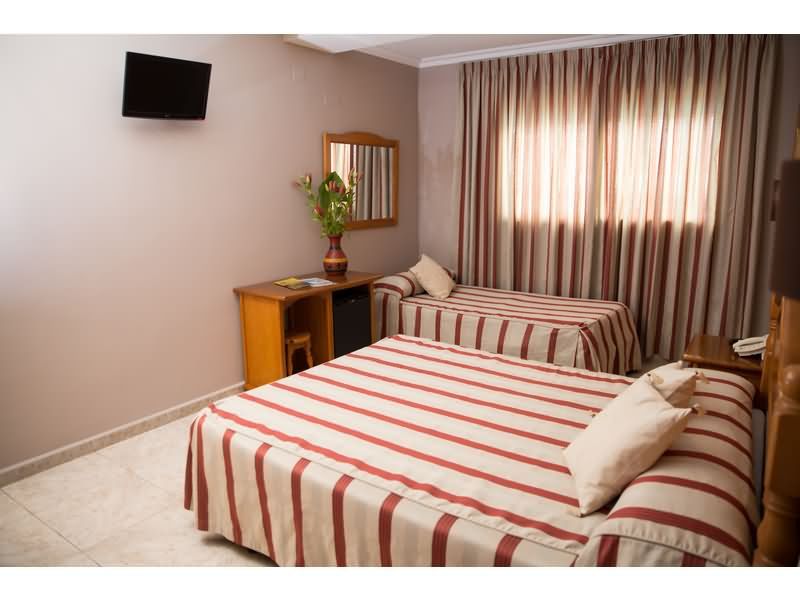 Noguera hotel , L Alfas del Pi