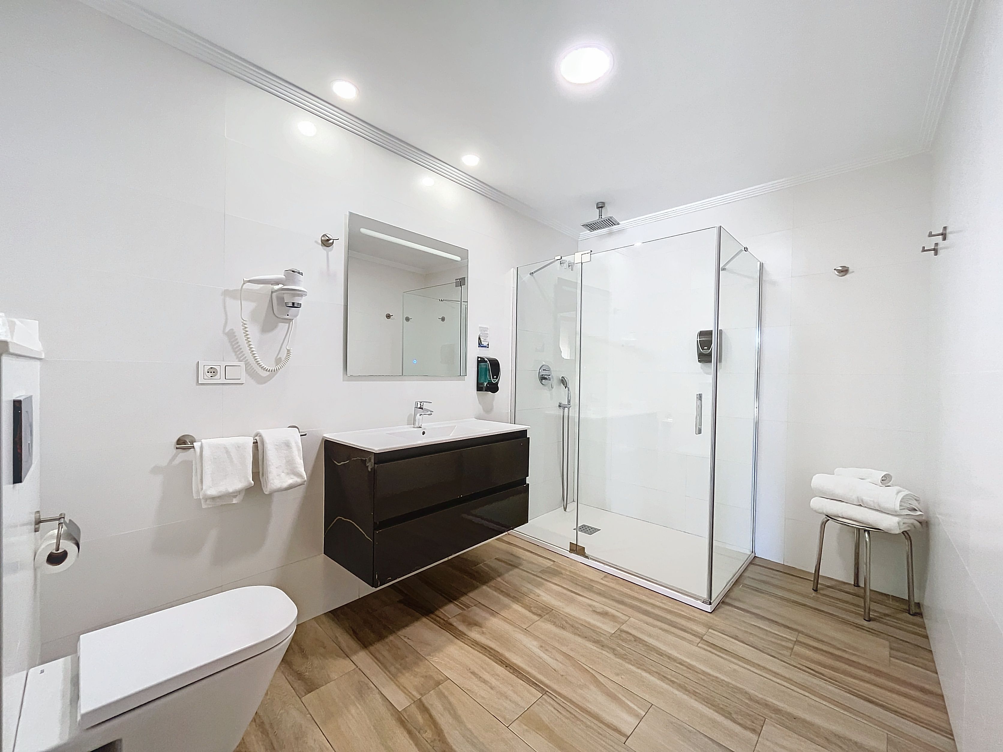 Noguera hotel , L Alfas del Pi
