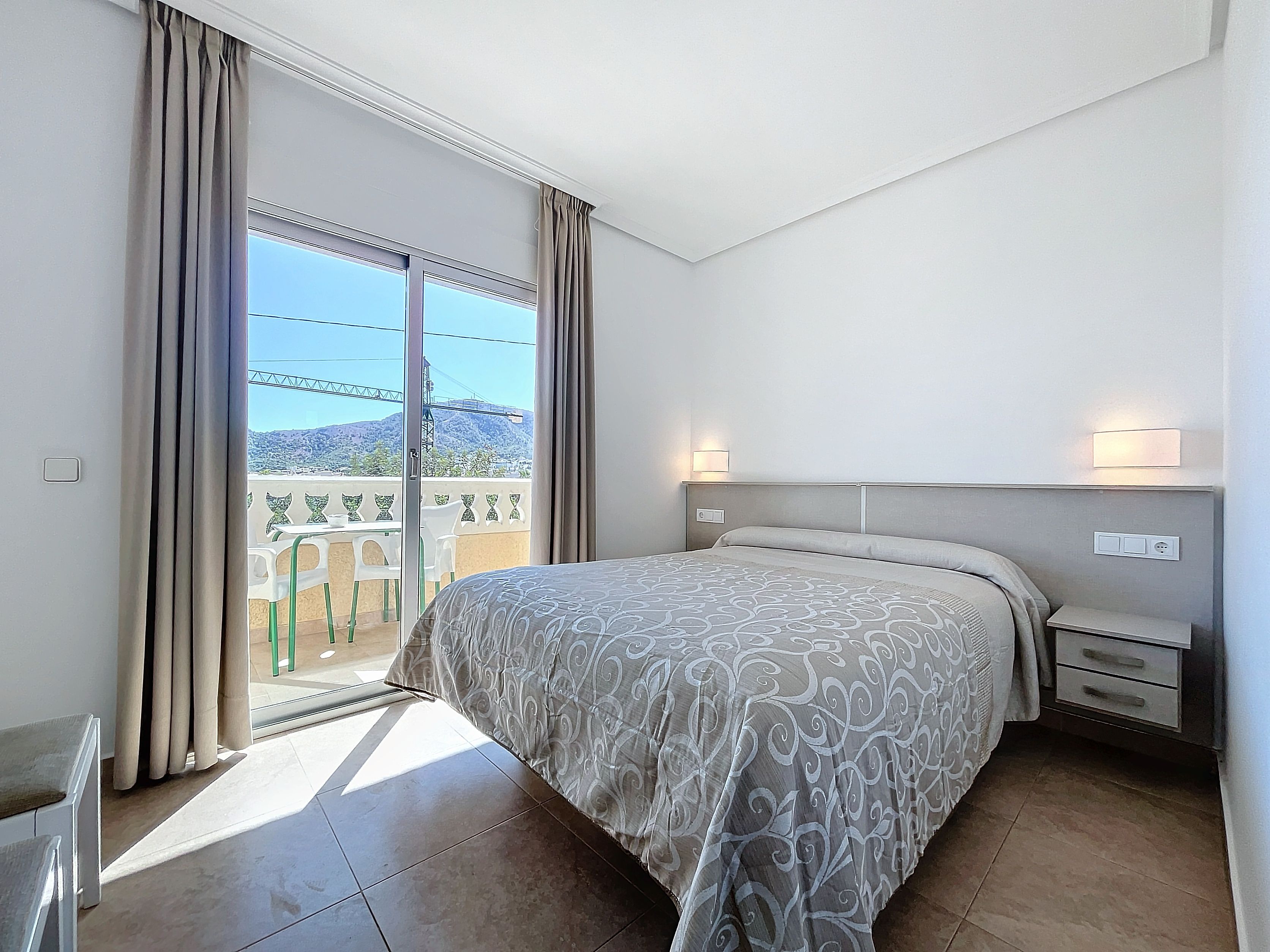 Noguera hotel , L Alfas del Pi
