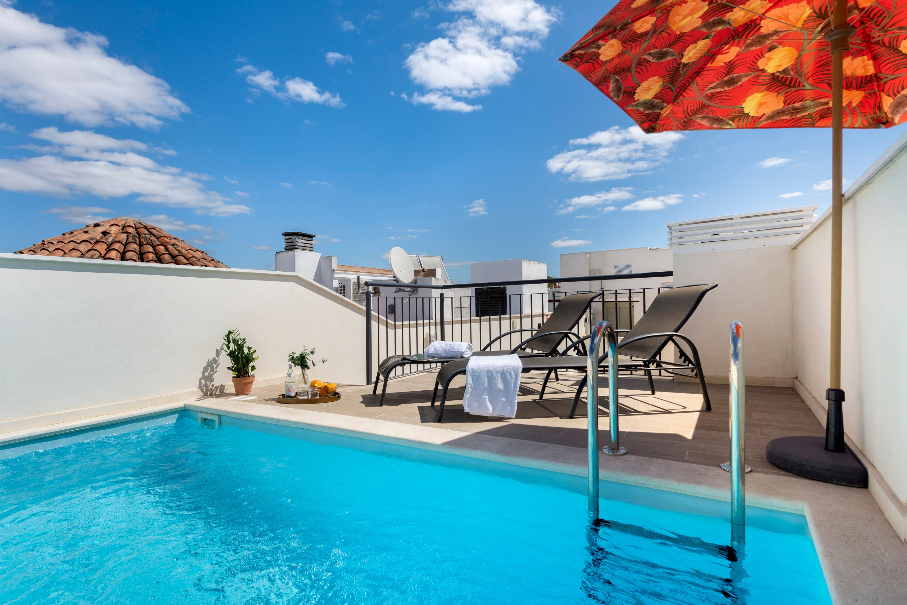 Casa triana 1888 suites by epoca, Sevilla