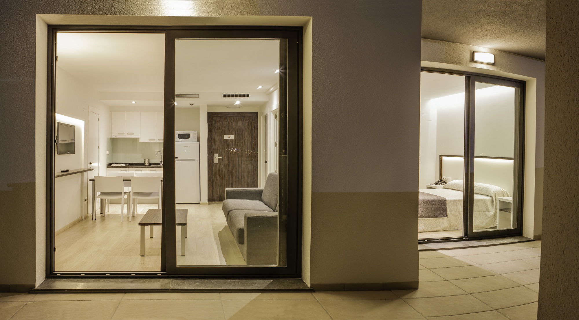 Aparthotel playa oliva, Oliva