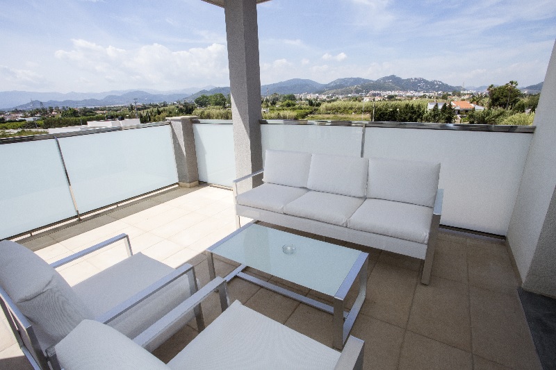 Aparthotel playa oliva, Oliva