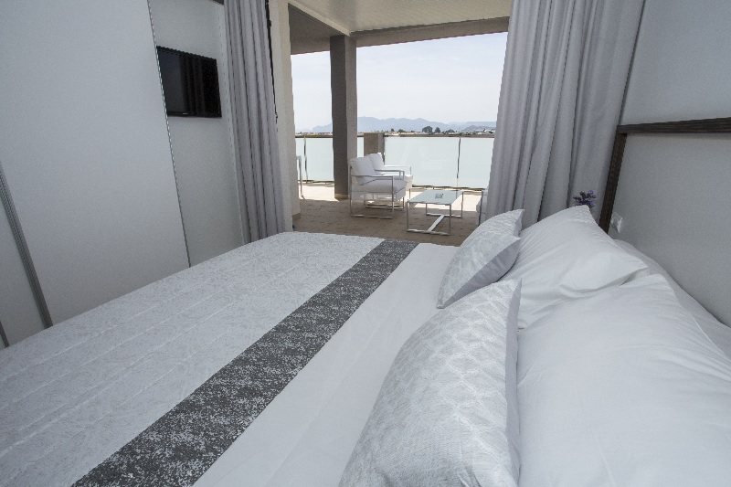 Aparthotel playa oliva, Oliva
