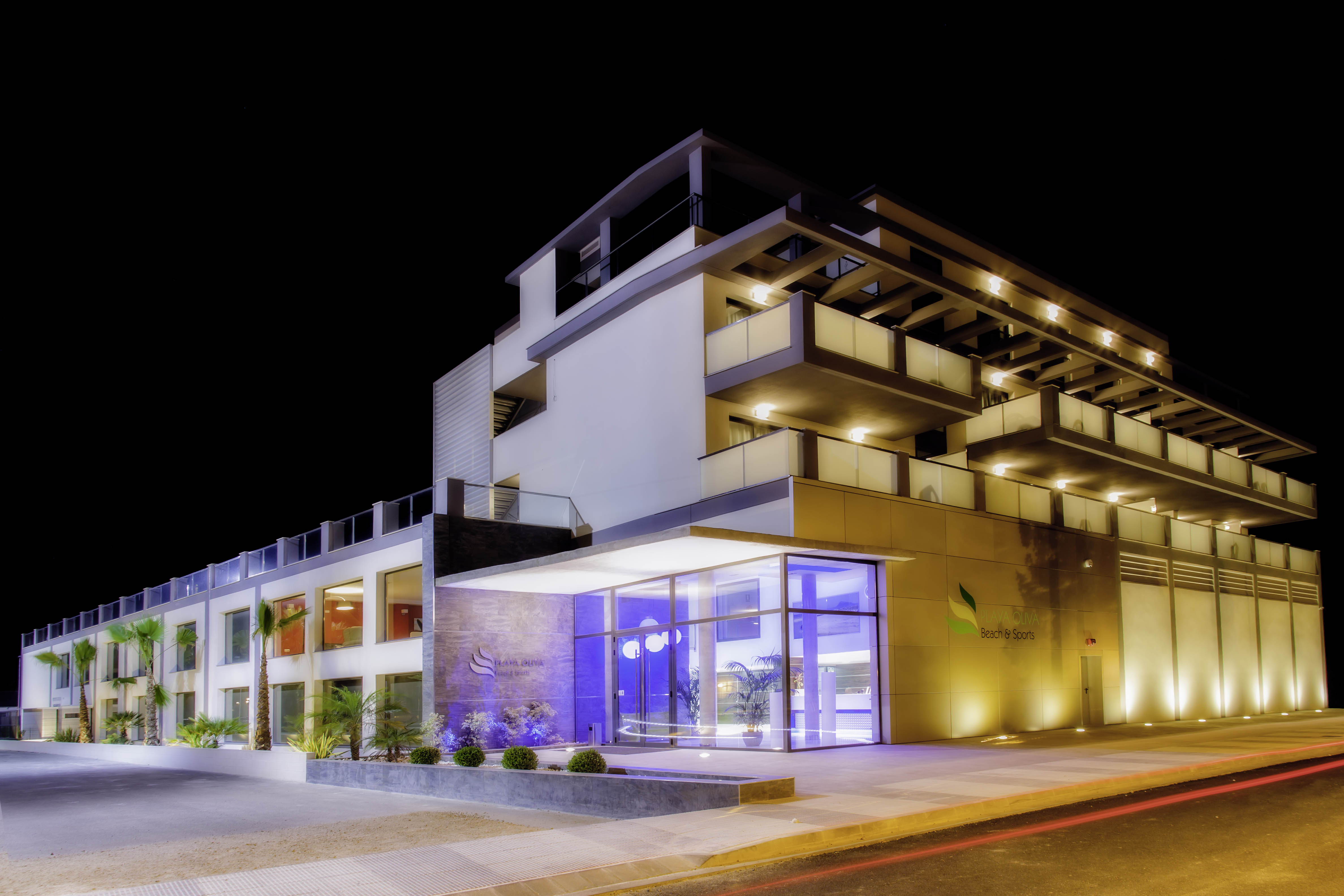 Aparthotel playa oliva, Oliva