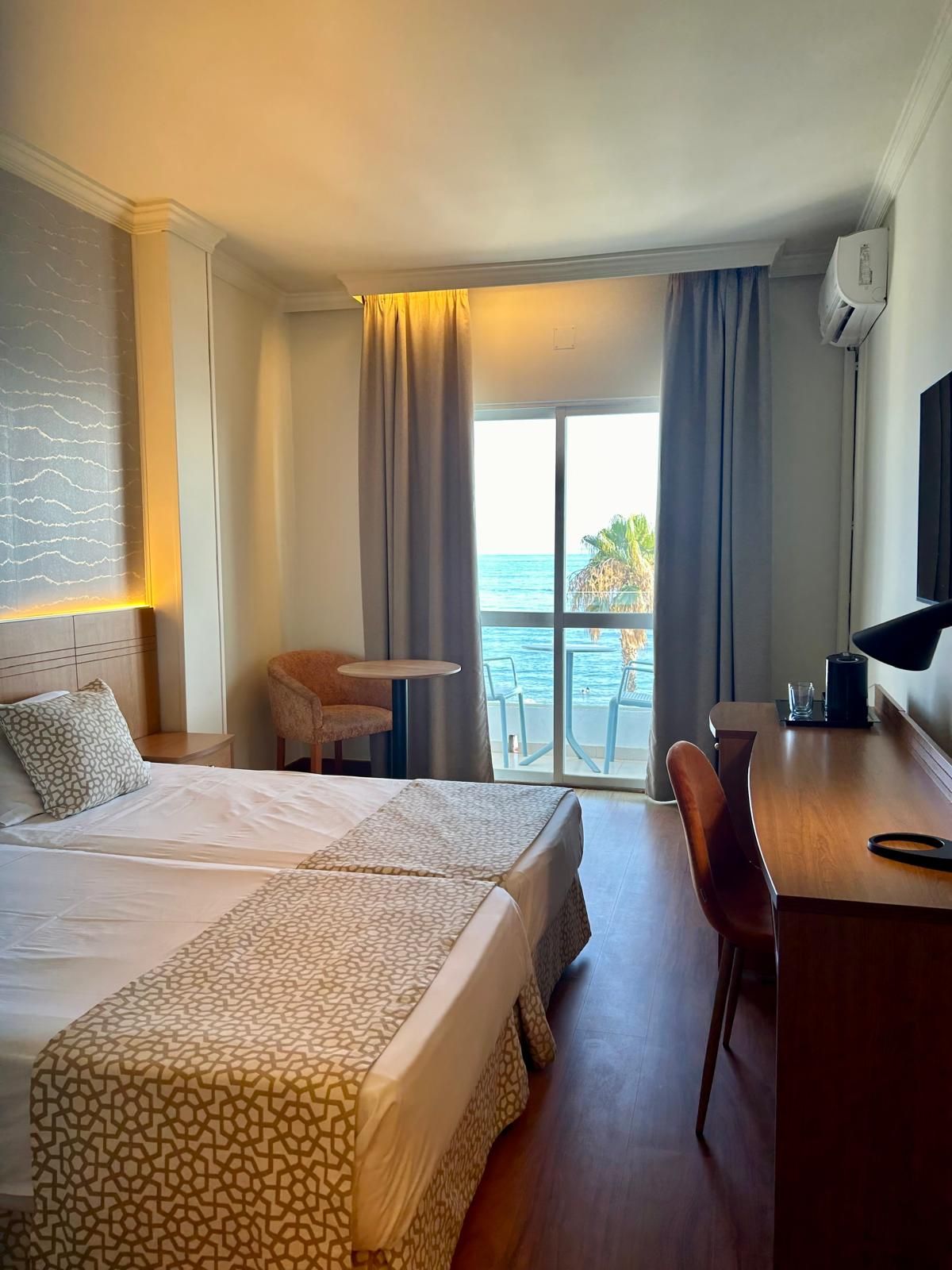 Hotel santa rosa, Torrox