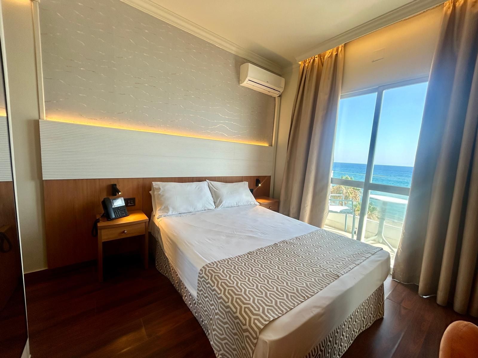 Hotel santa rosa, Torrox