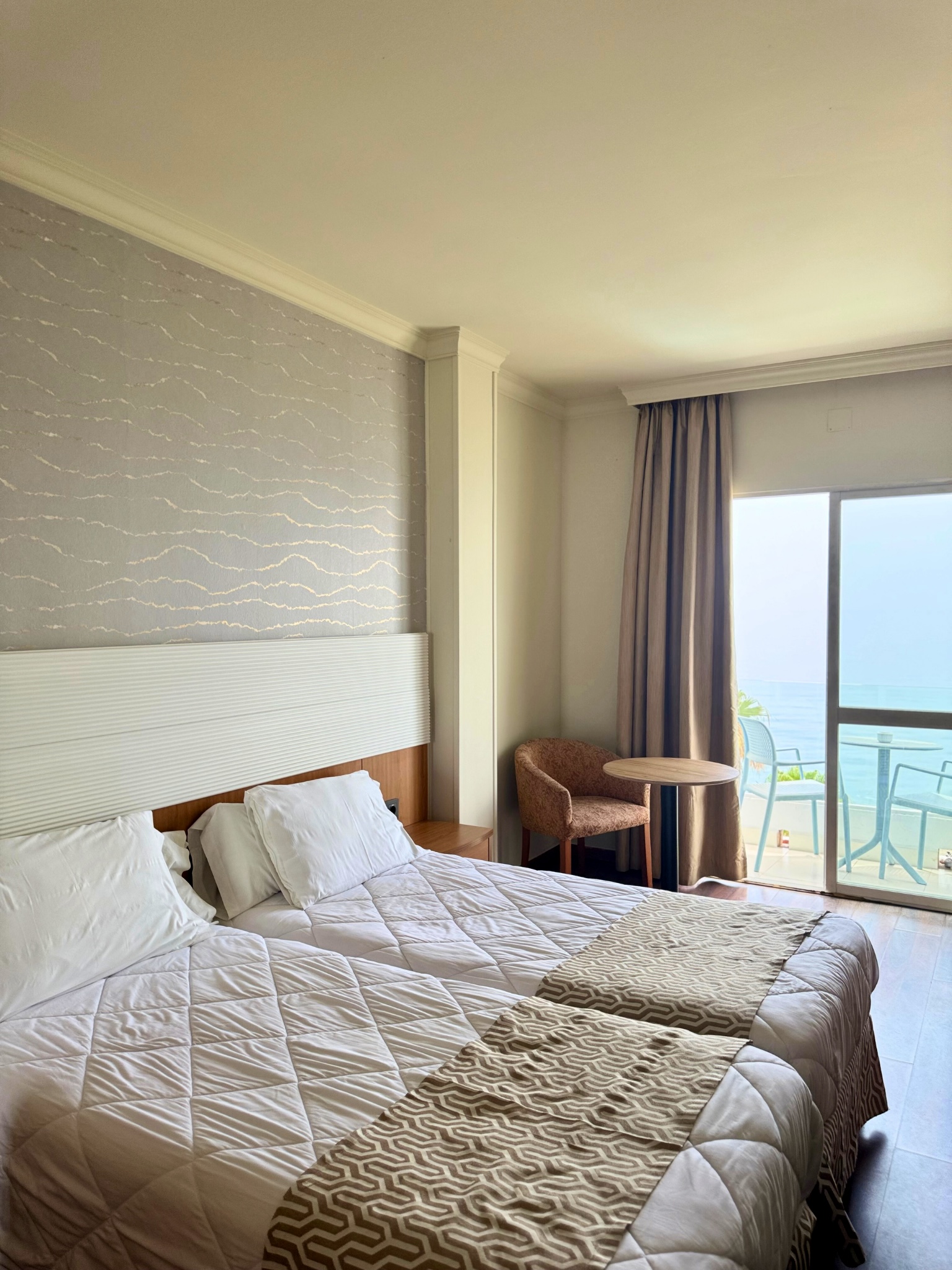 Hotel santa rosa, Torrox
