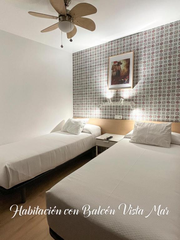 Chambre lits jumeaux - vue sur mer