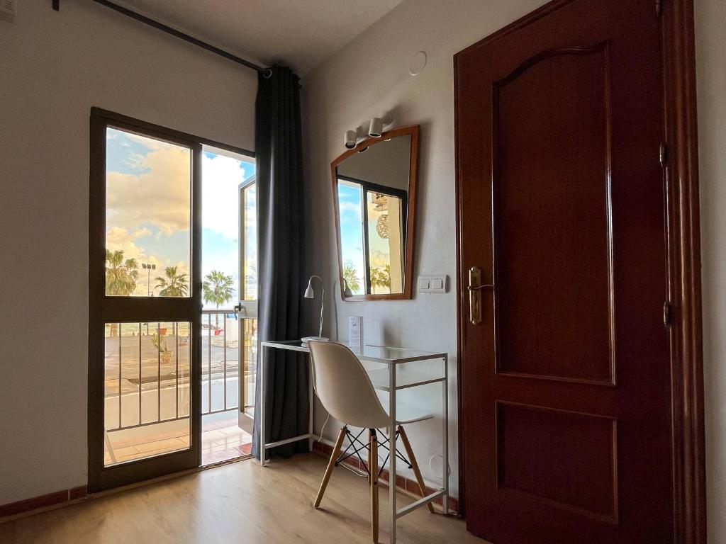 Chambre lits jumeaux - vue sur mer