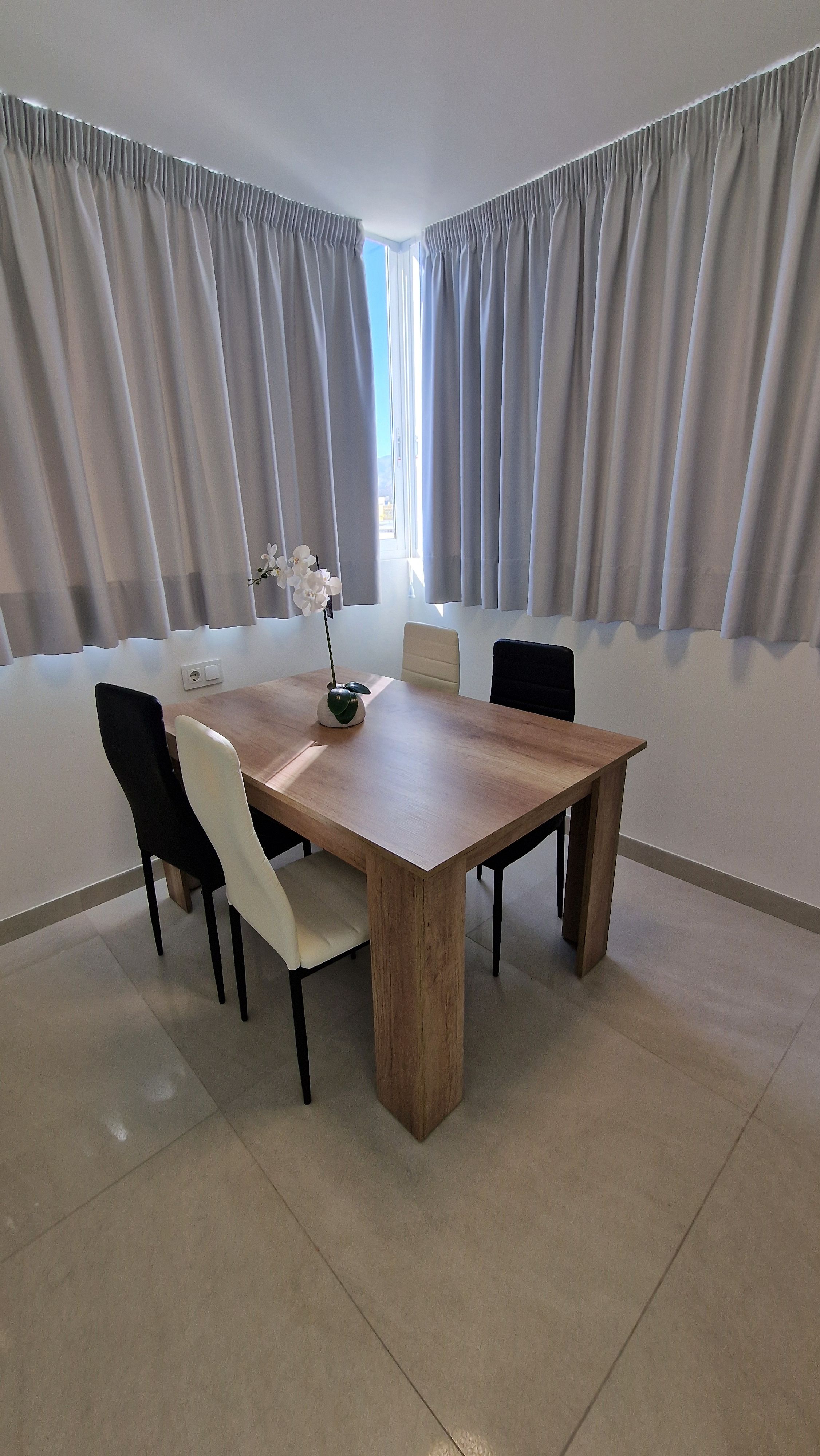 Apartamentos oasis de la cala, Finestrat