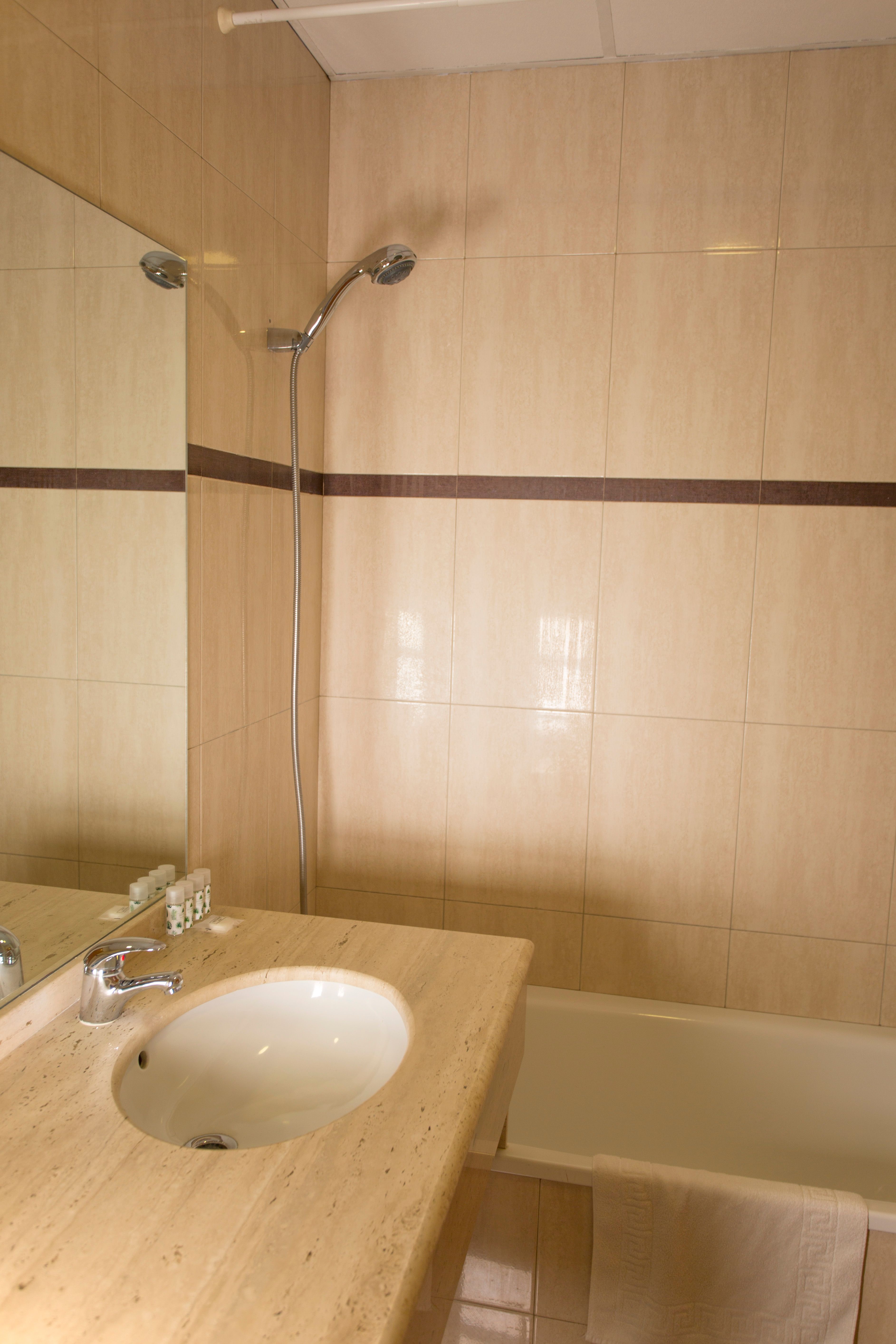 Hostal savoy, Alcoi