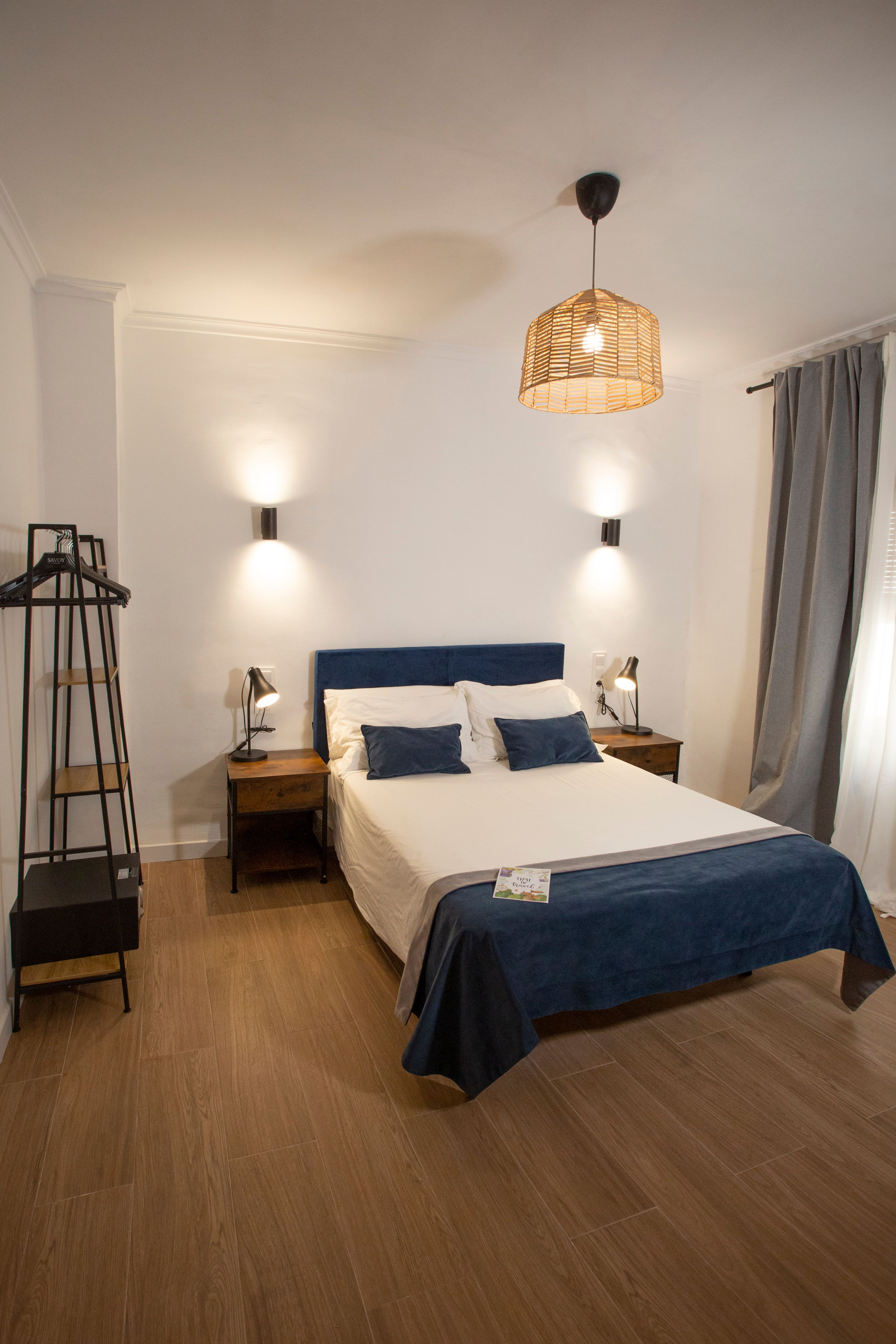 Hostal savoy, Alcoi