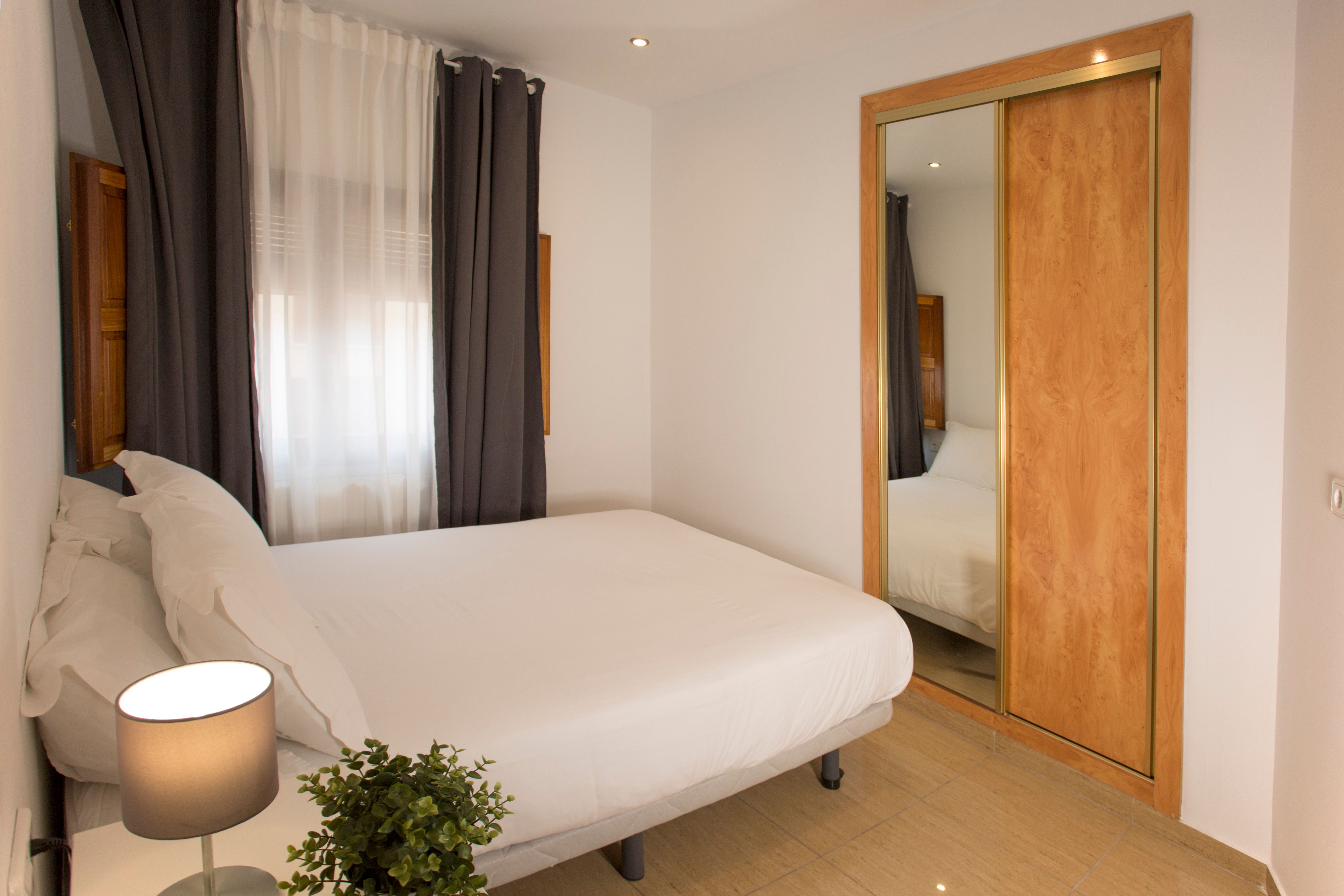 Hostal savoy, Alcoi
