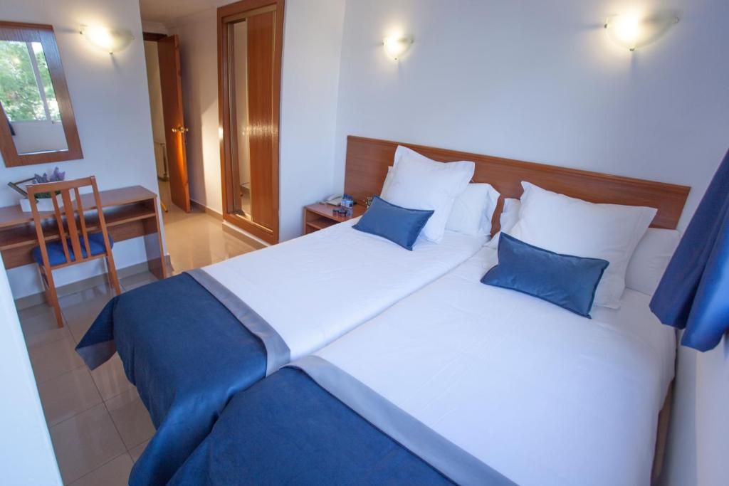 Hostal savoy 