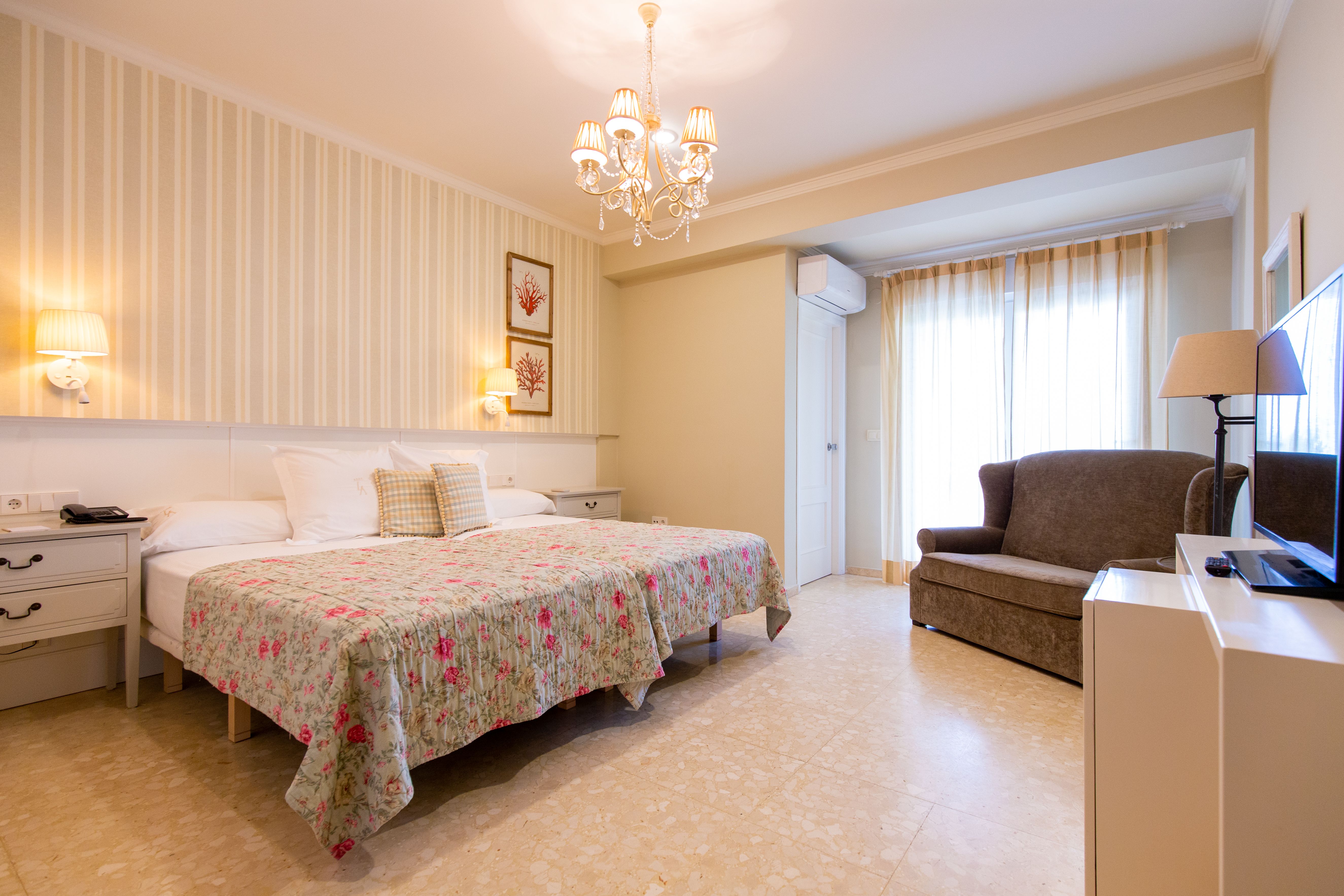Hotel los angeles denia, Denia