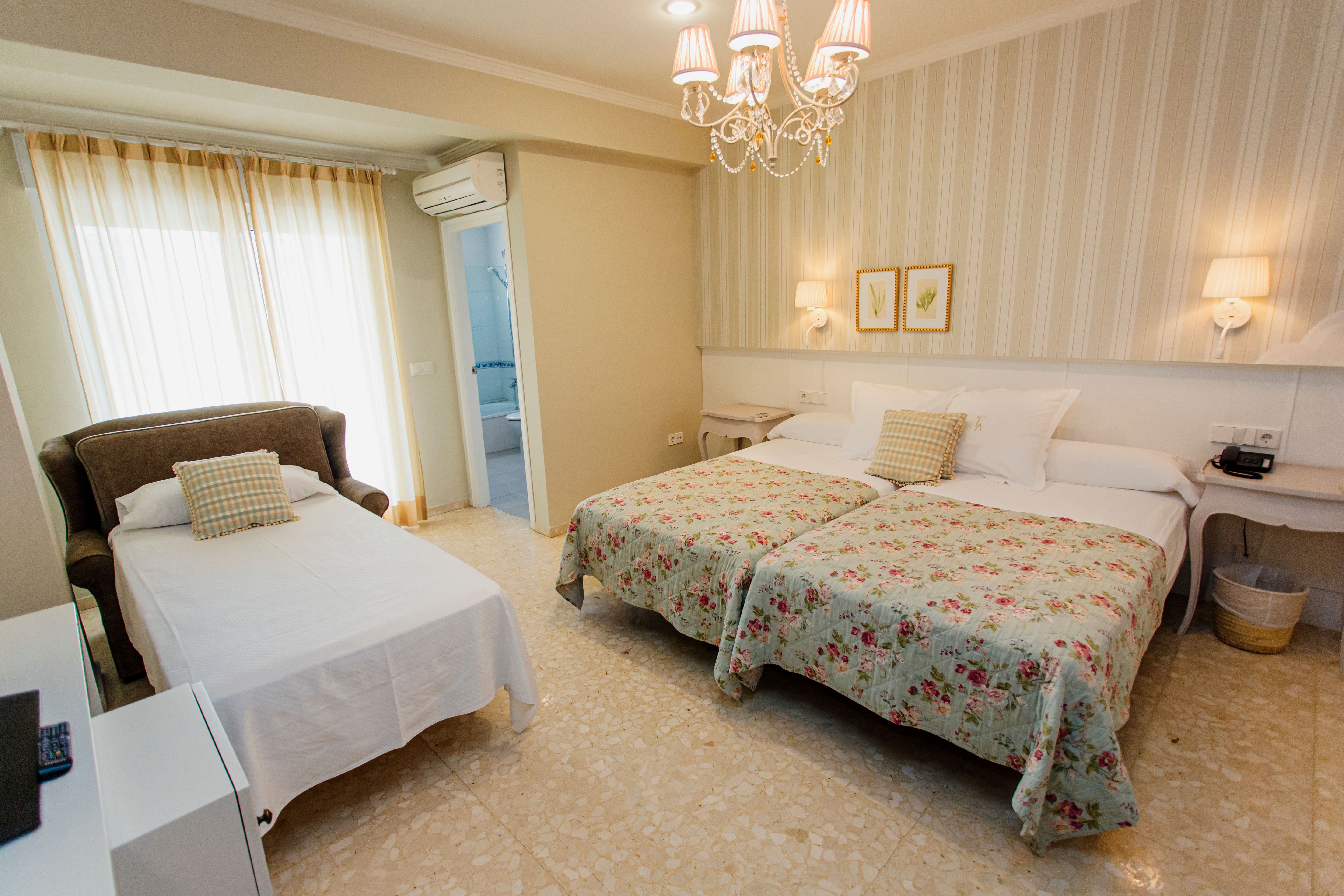Hotel los angeles denia, Denia