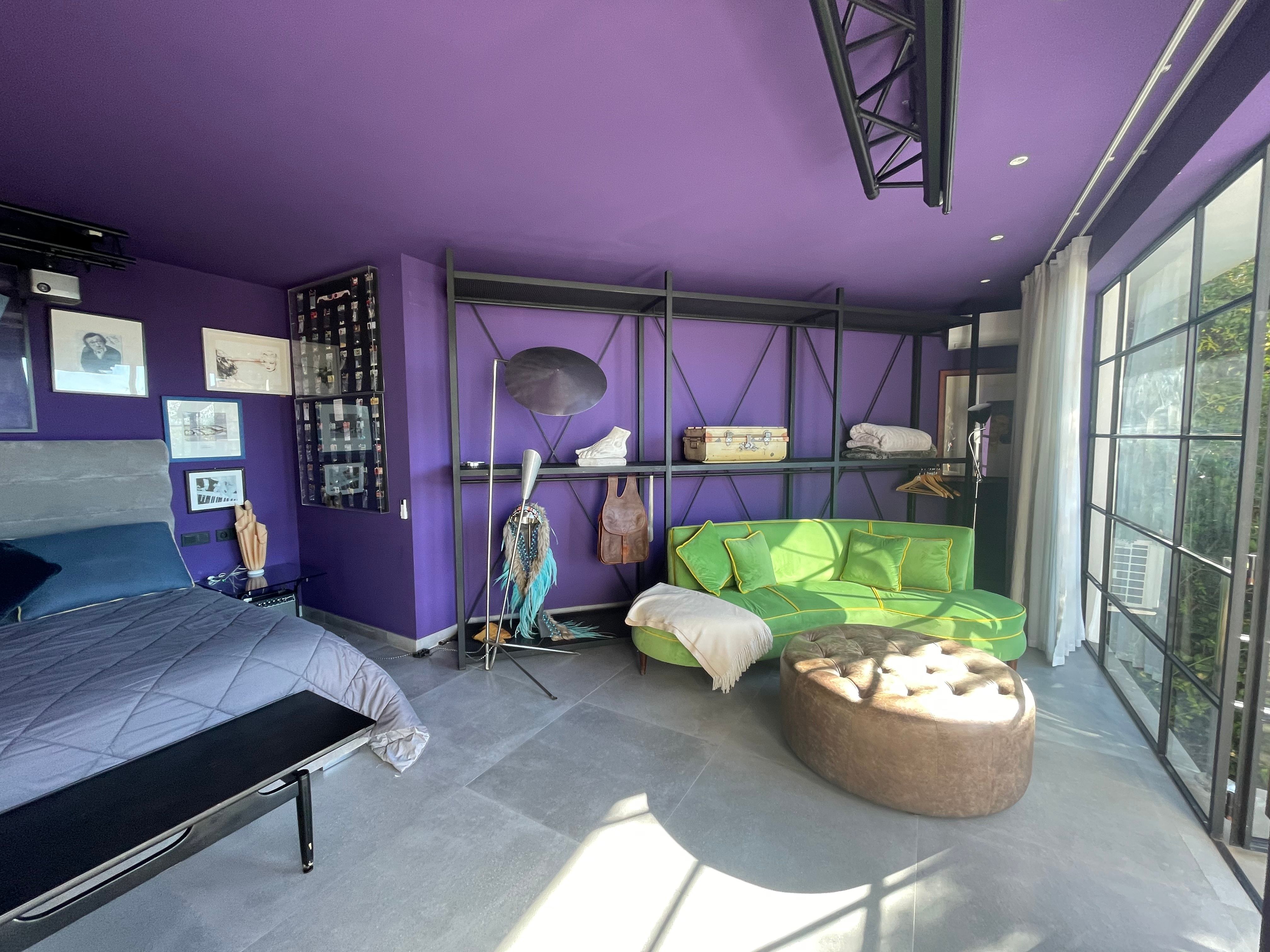 Suite with balcony