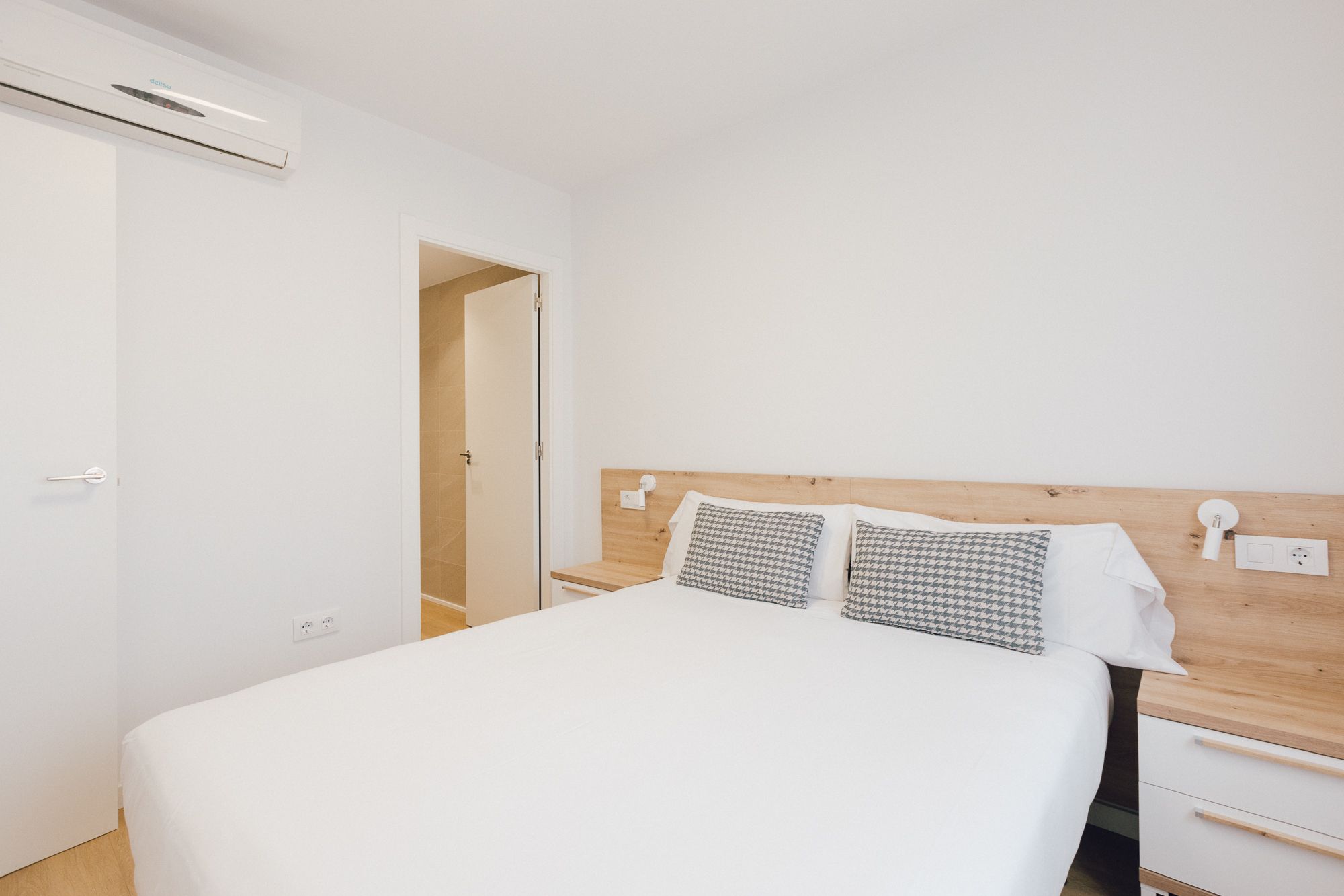Pio xii apartments, Valencia