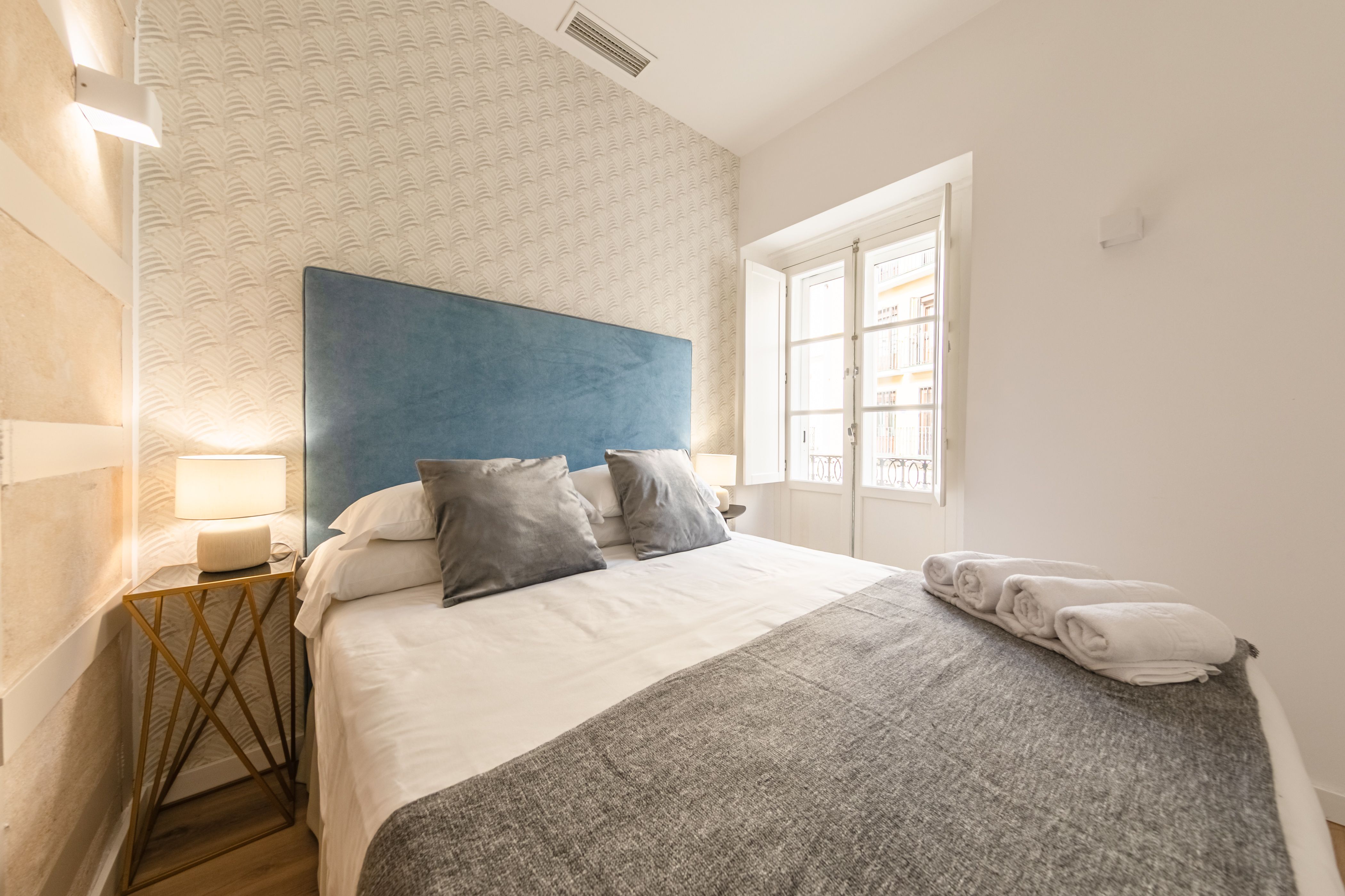 Welldone san pablo apartments, Sevilla
