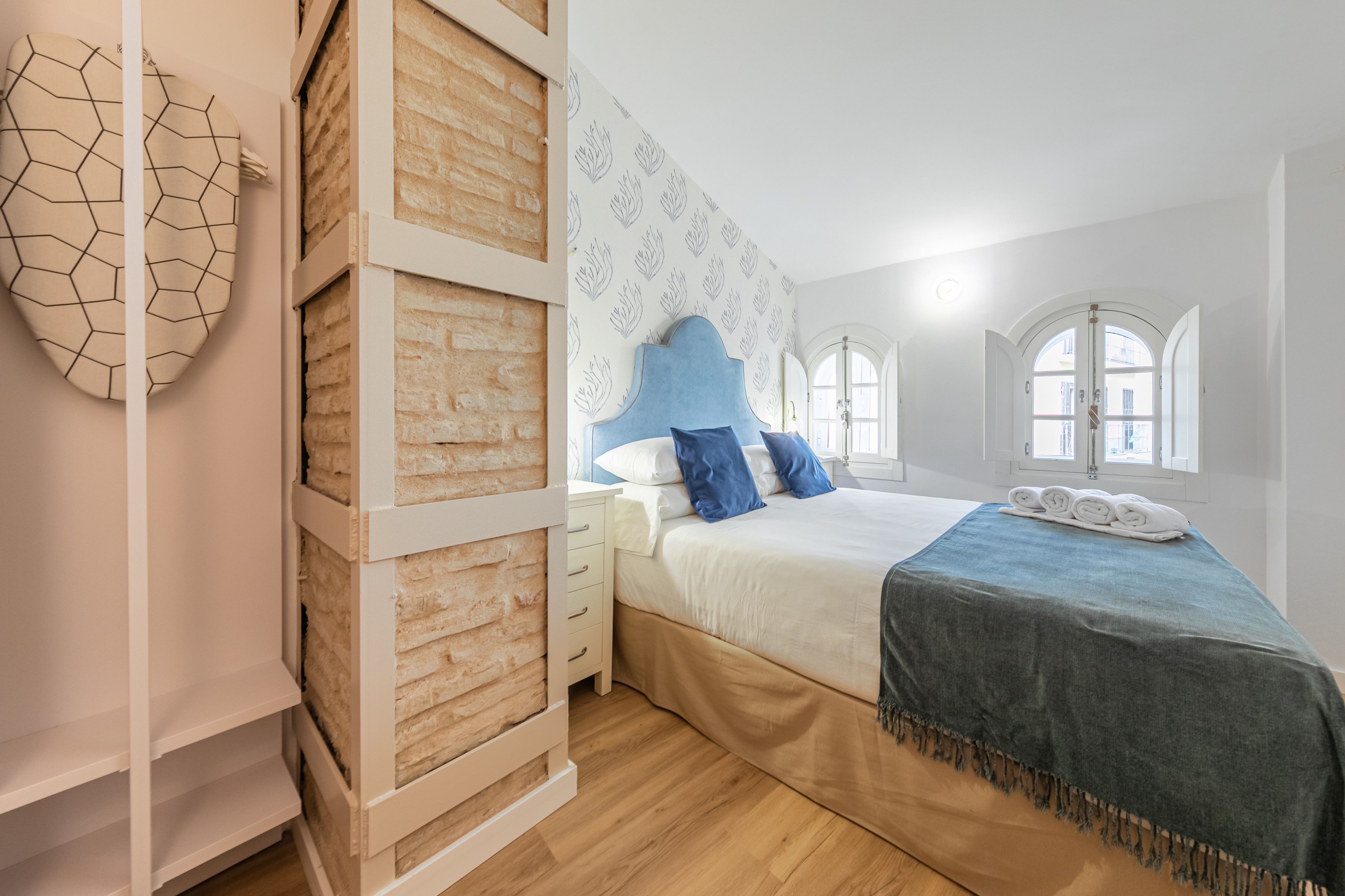 Welldone san pablo apartments, Sevilla