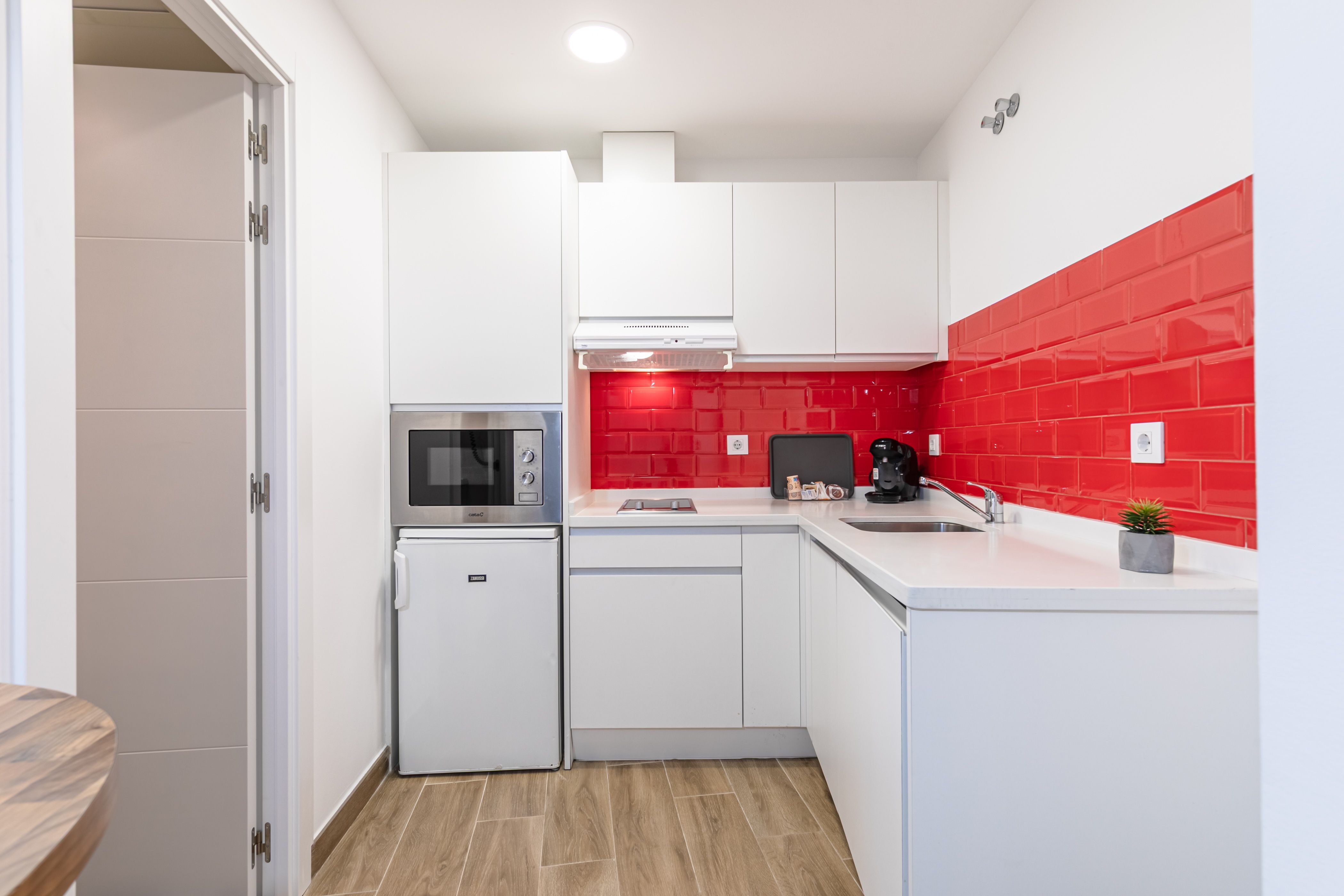 Welldone san pablo apartments, Sevilla