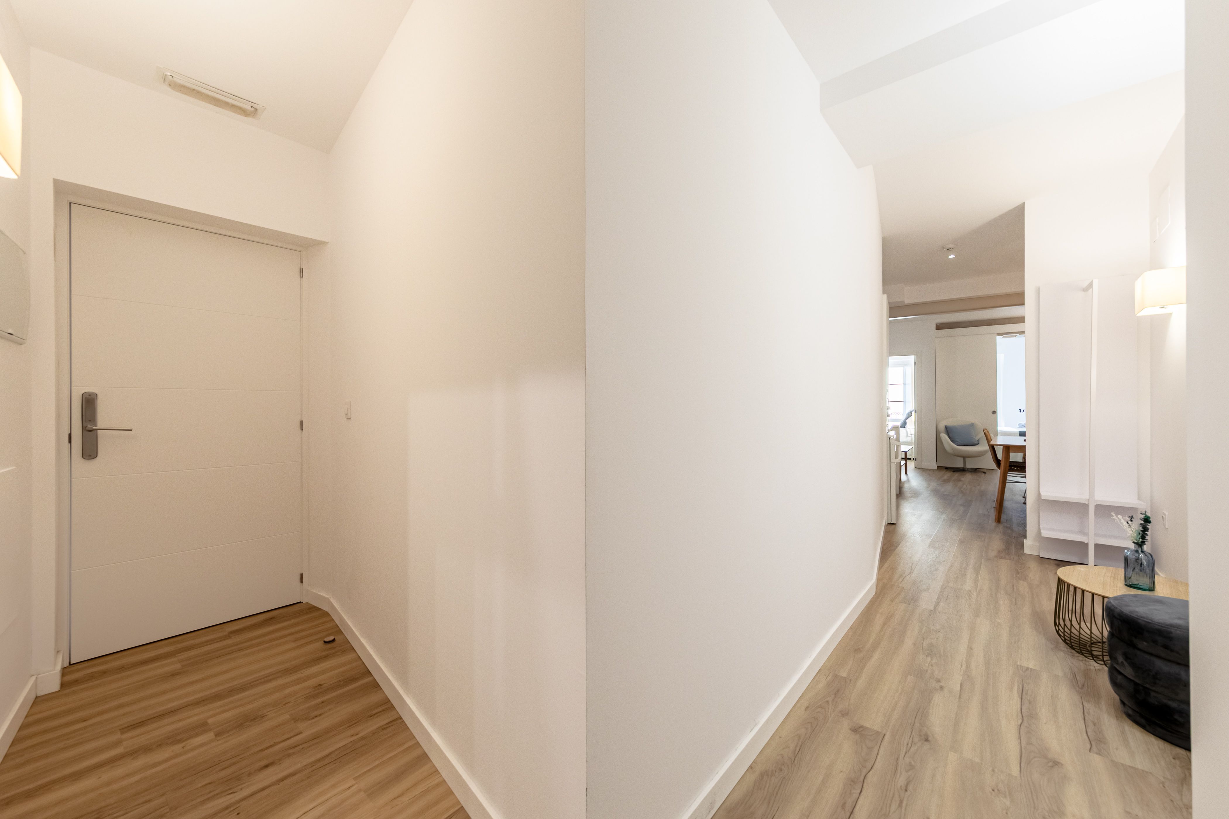 Welldone san pablo apartments, Sevilla