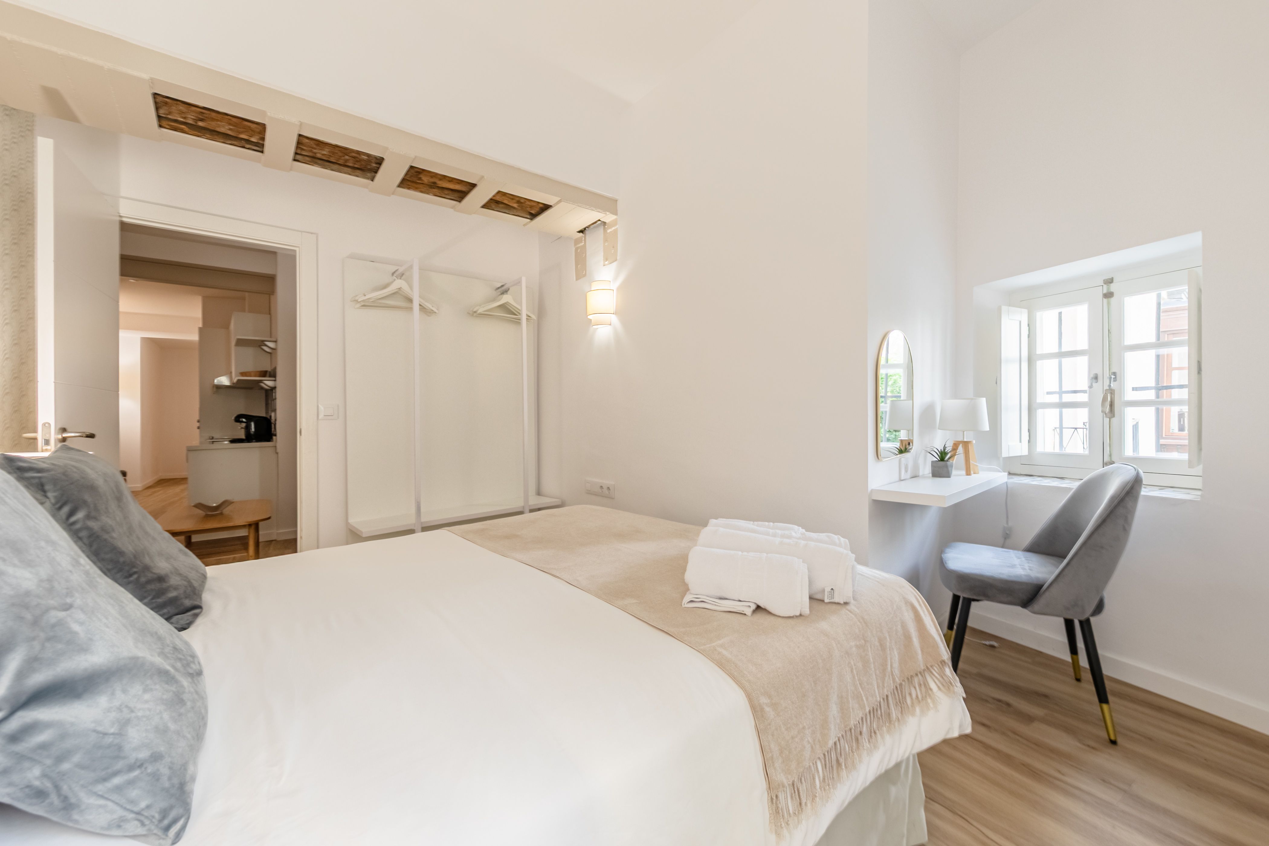 Welldone san pablo apartments, Sevilla