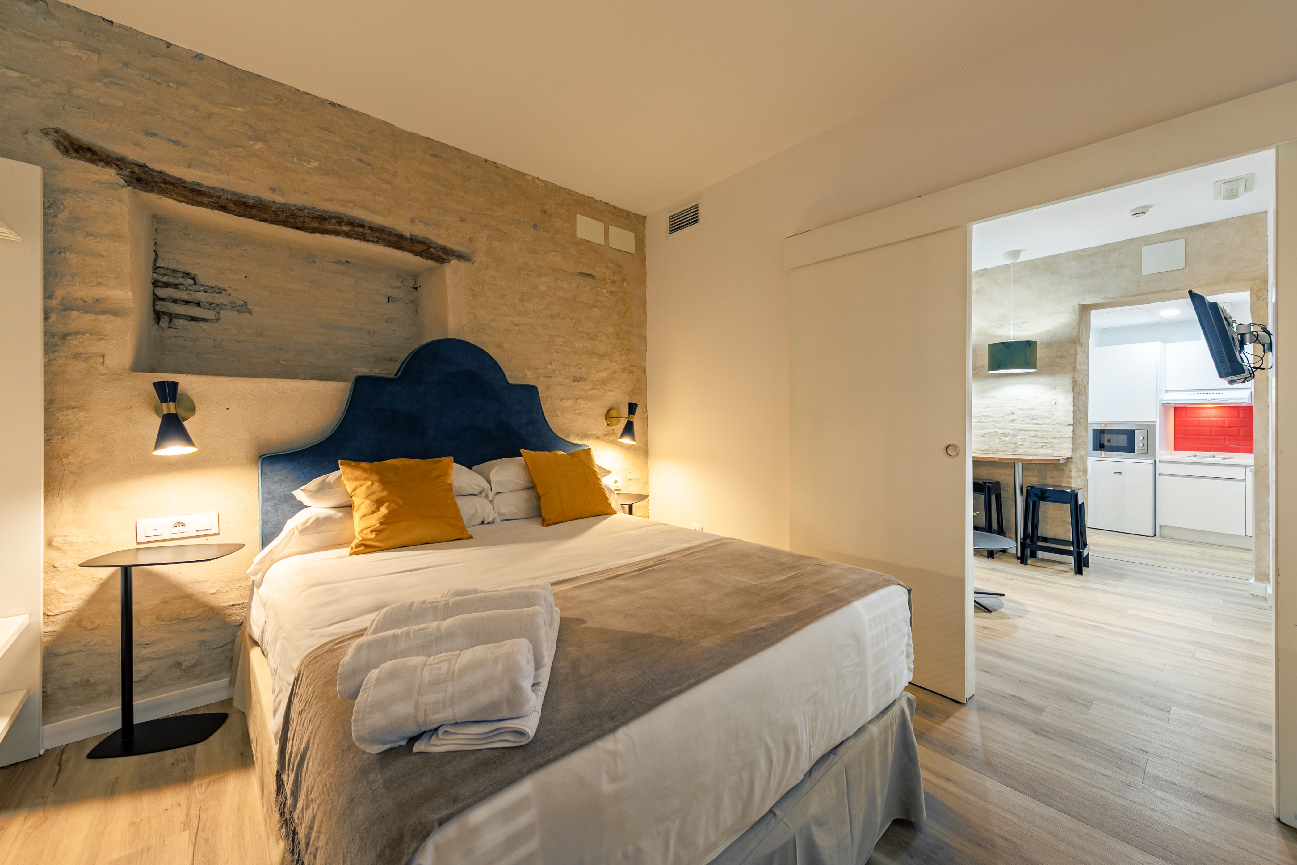 Welldone san pablo apartments, Sevilla