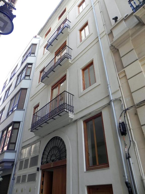 Catalina suites apartments downtown 