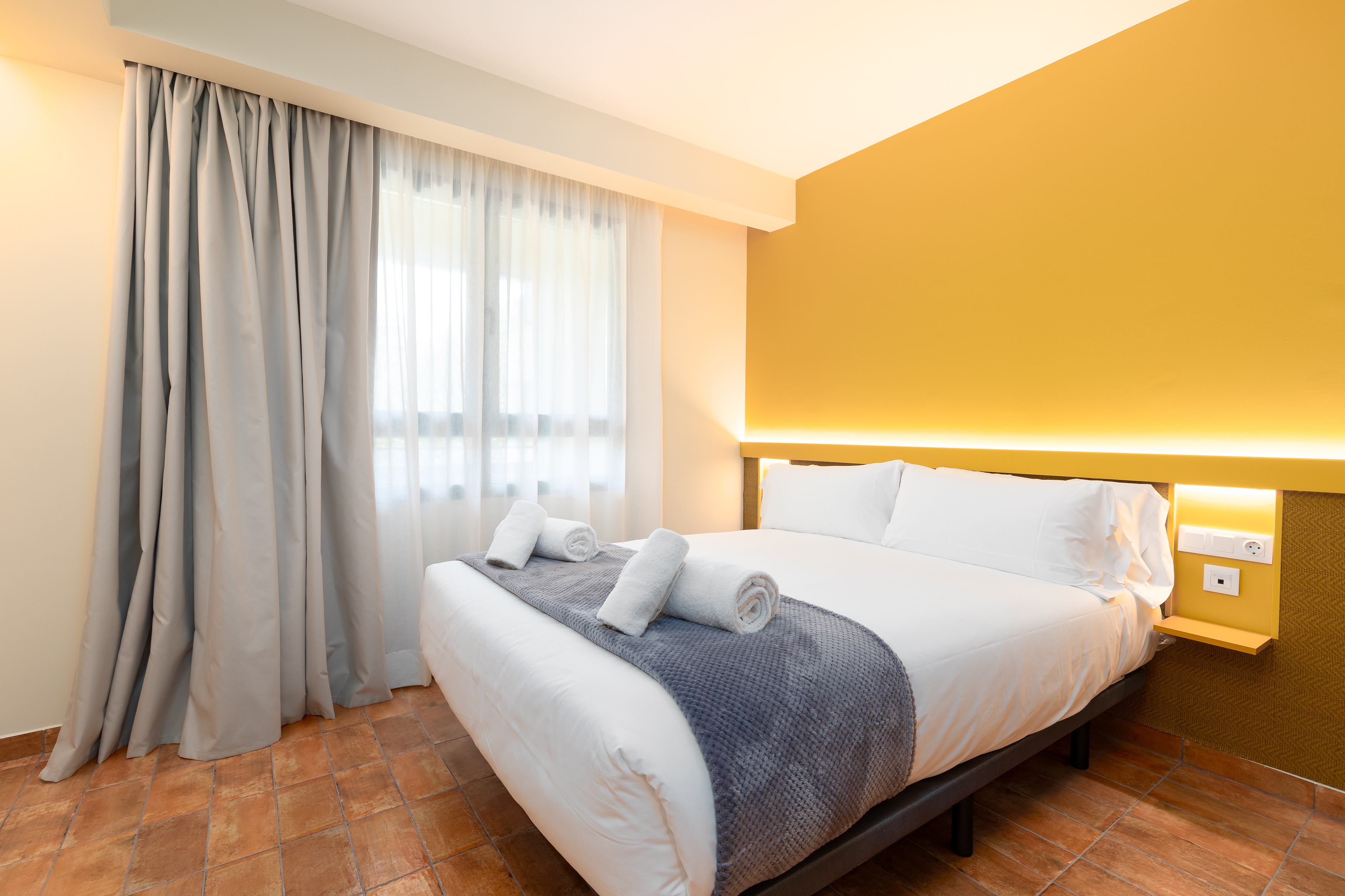 Apartamento de 1 dormitorio con balcón