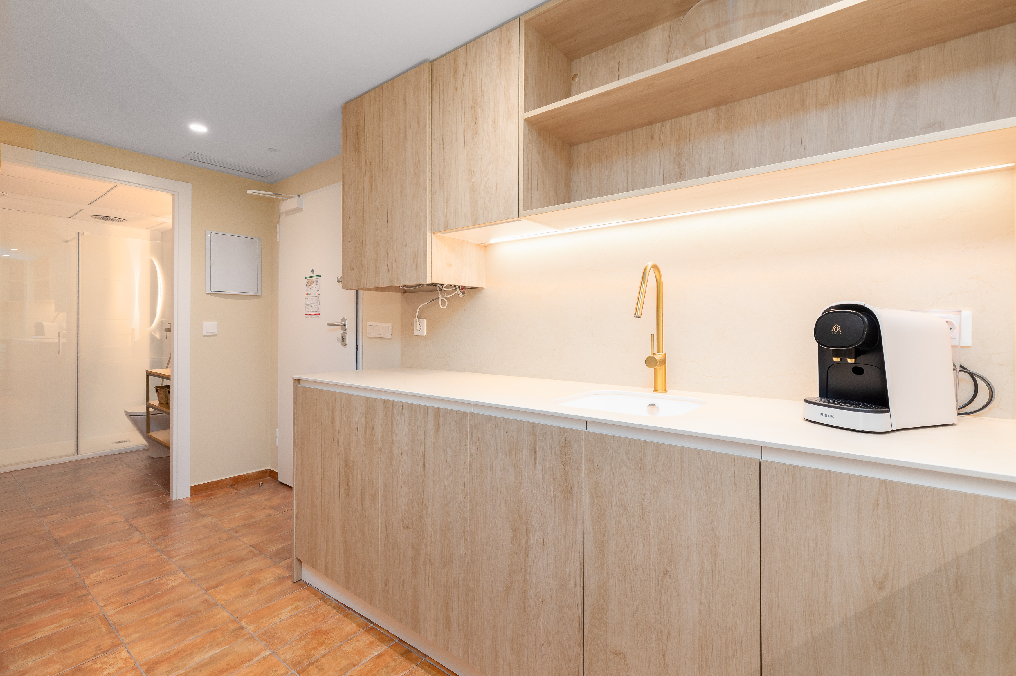 Apartamento de 1 dormitorio con balcón
